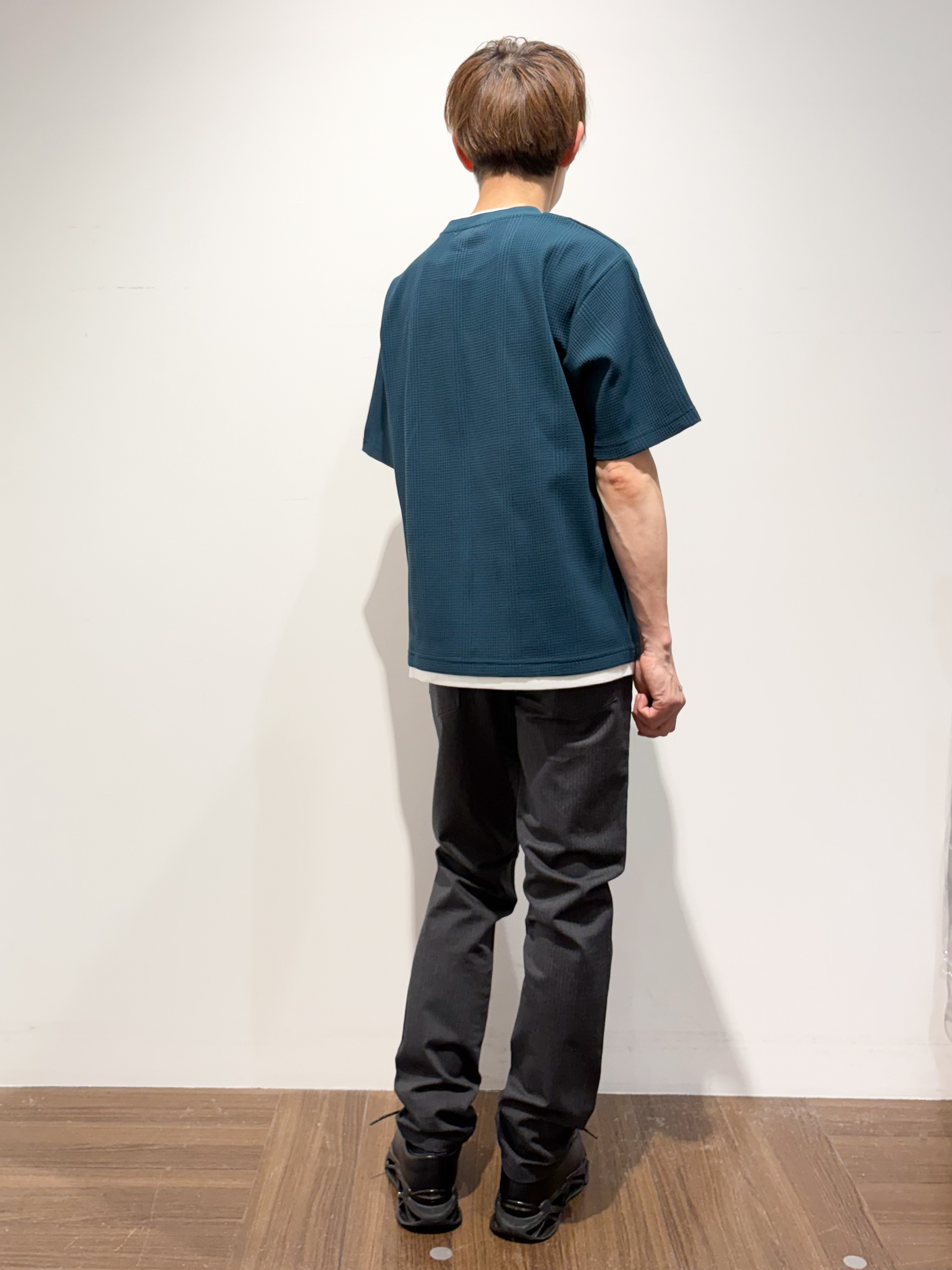つーじーさんの「THE SHOP TK｜【ラクして決まる！】レイヤード風半袖Tシャツ　洗濯機OK」を使ったコーディネート