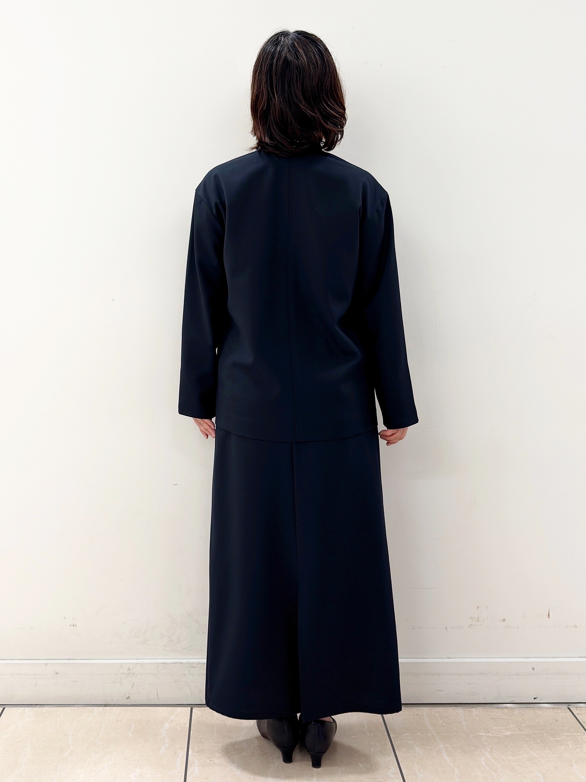 KIKIさんの「Reflect｜【単品使い◎】ジャケット＋ナロースカートセット」を使ったコーディネート