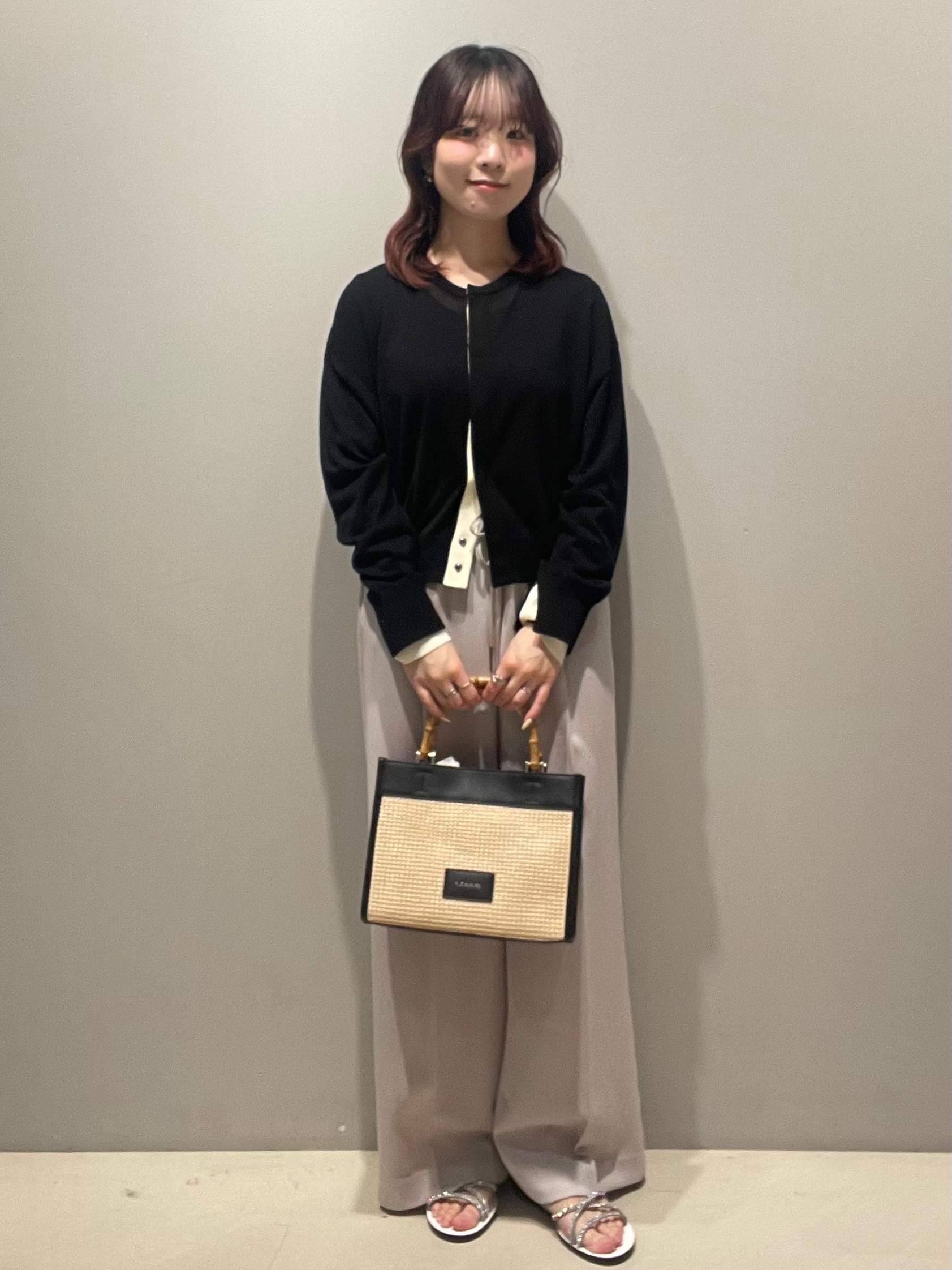 mikiさんの「OPAQUE.CLIP｜配色スナップニットカーディガン【洗濯機OK】」を使ったコーディネート