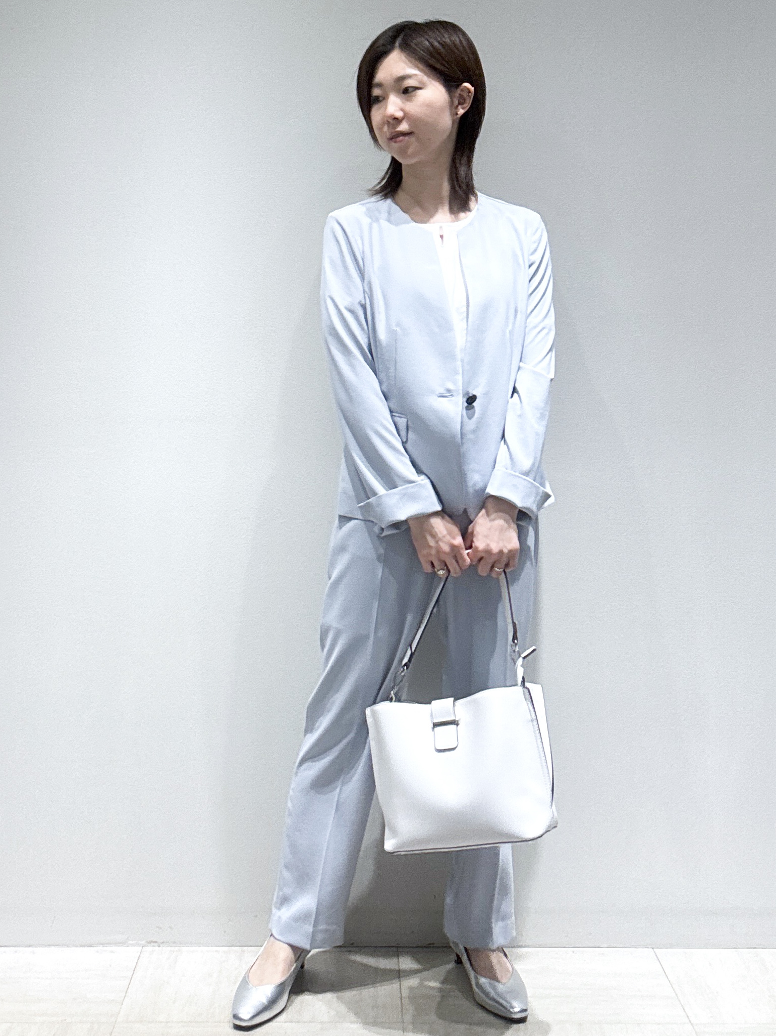まちこさんの「Reflect｜【UVカット／接触冷感／セットアップ可】ノーカラージャケット」を使ったコーディネート