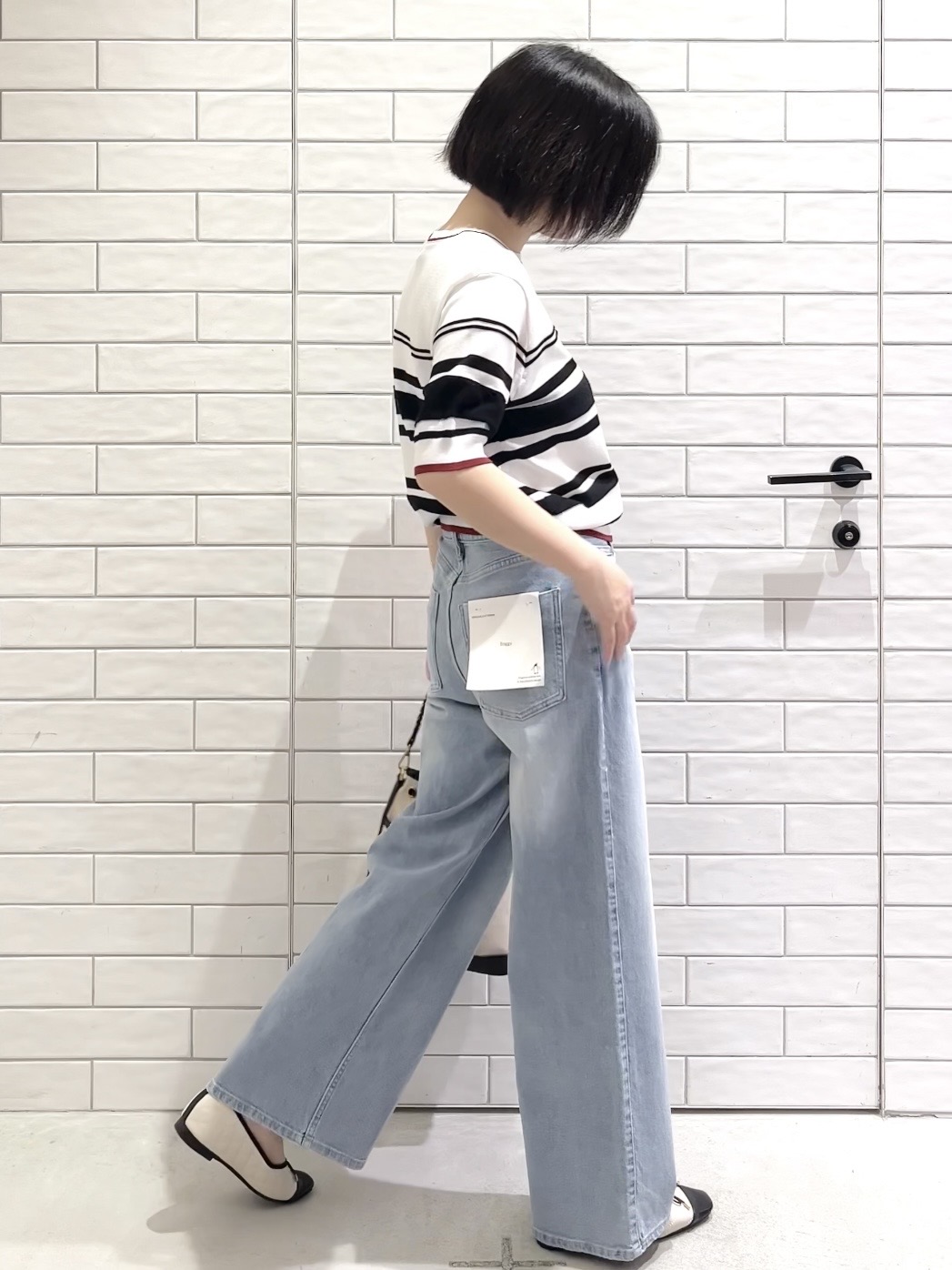 しおりさんの「OPAQUE.CLIP｜ランダムボーダーハーフスリーブニット【洗濯機OK】」を使ったコーディネート