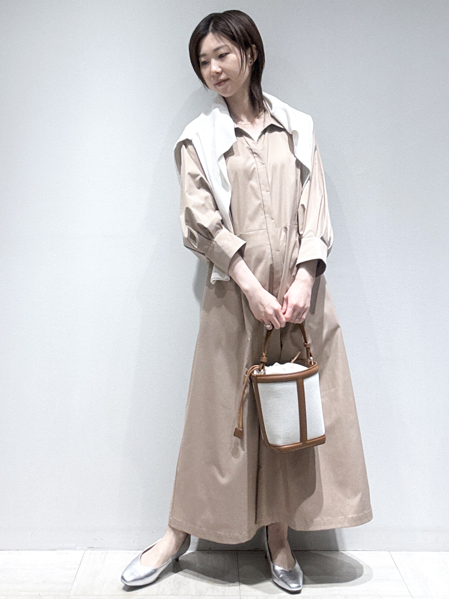まちこさんの「Reflect｜【アンサンブル可】バイカラーカーディガン」を使ったコーディネート