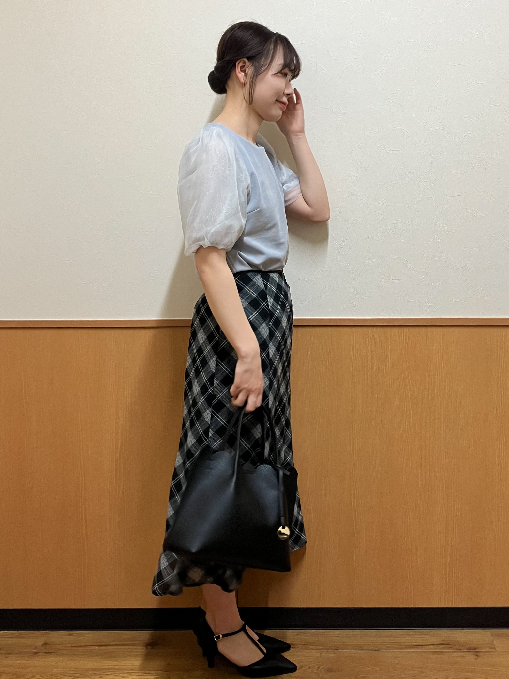 MAYUKIさんの「index｜【接触冷感／UVケア】シアーバルーンスリーブトップス《洗濯機OK》」を使ったコーディネート