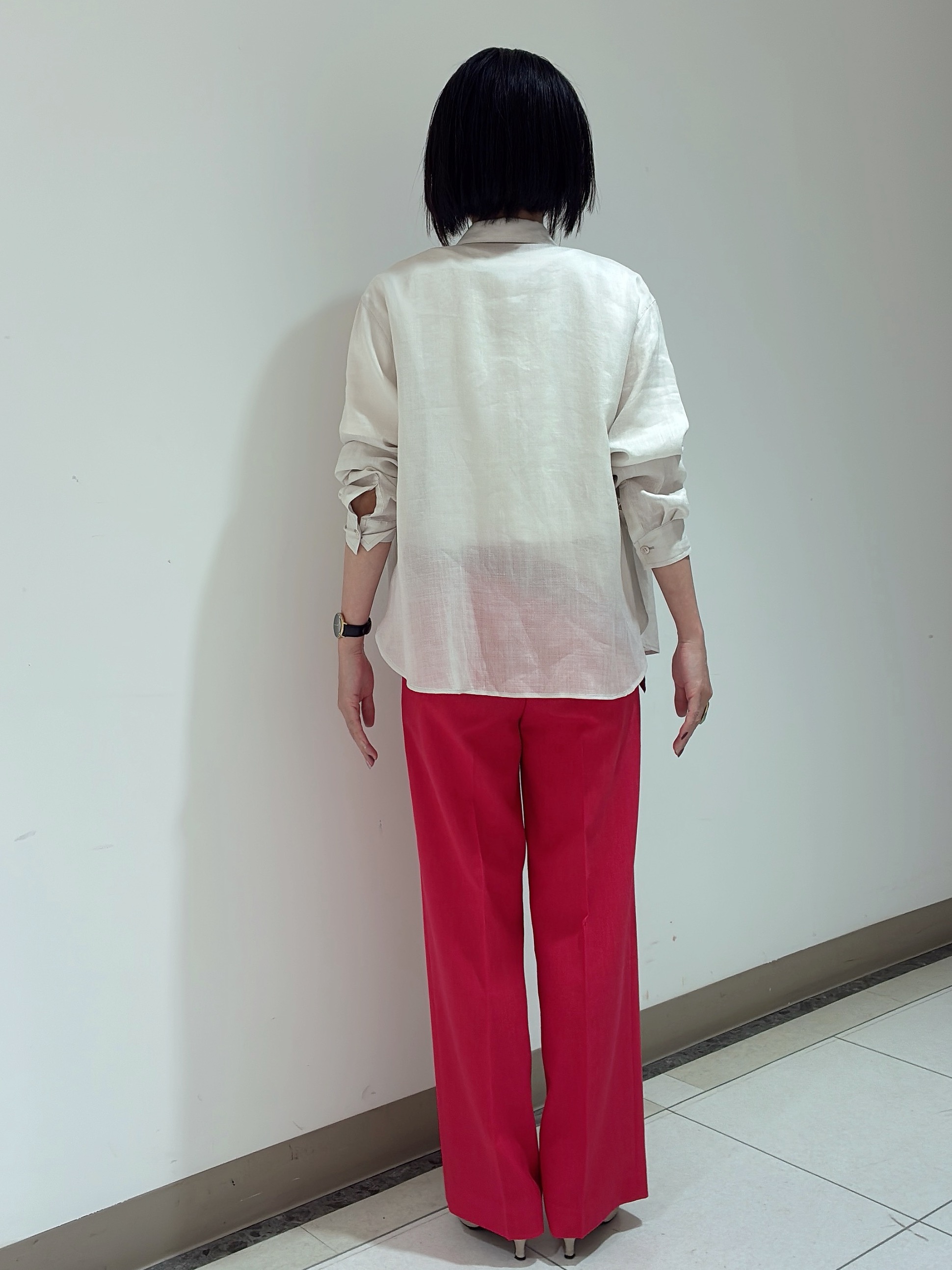 環さんの「UNTITLED｜【古畑星夏さん着用/接触冷感】ドライタッチシャツ」を使ったコーディネート