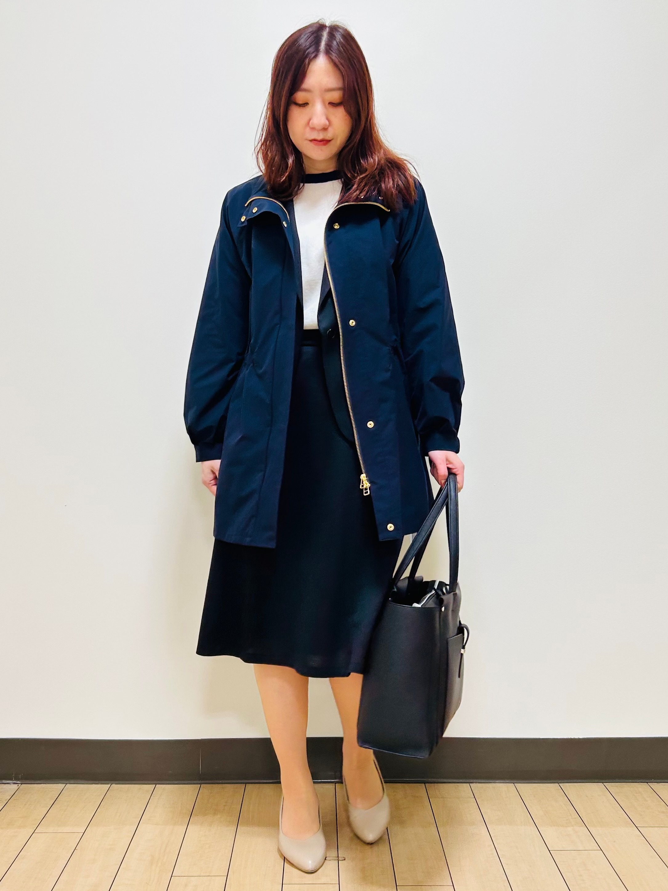 miiiさんの「Reflect｜【撥水】ストレッチタフタミドル丈スタンドカラーコート」を使ったコーディネート