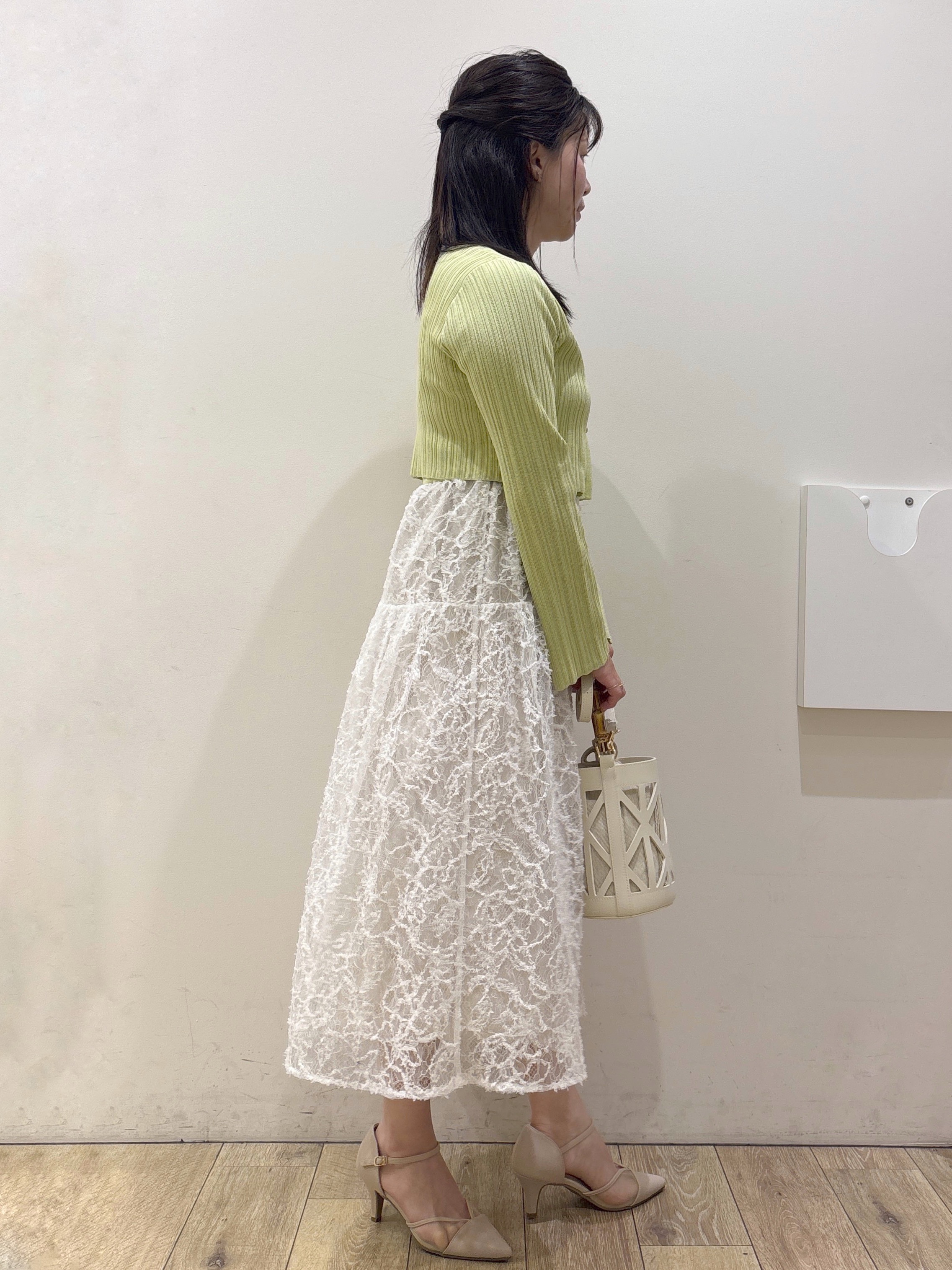 mameさんの「OPAQUE.CLIP｜《ツインセット》カーディガン&times;ニットドッキングワンピース【洗濯機OK】」を使ったコーディネート