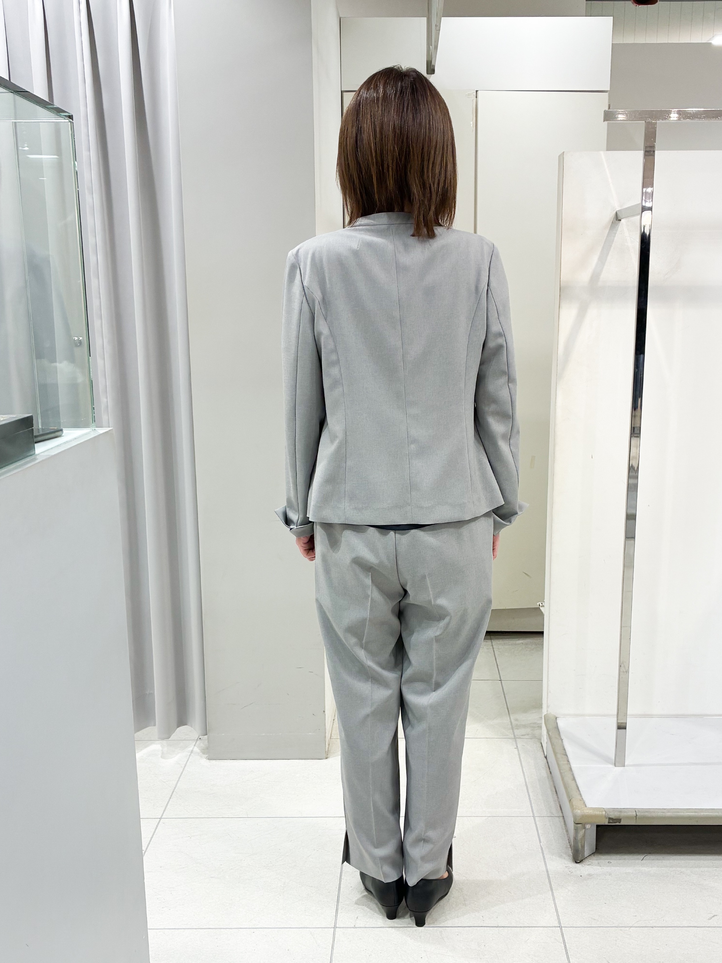 たみちゃんさんの「Reflect｜【吸水速乾／セットアップ可】ノーカラージャケット」を使ったコーディネート