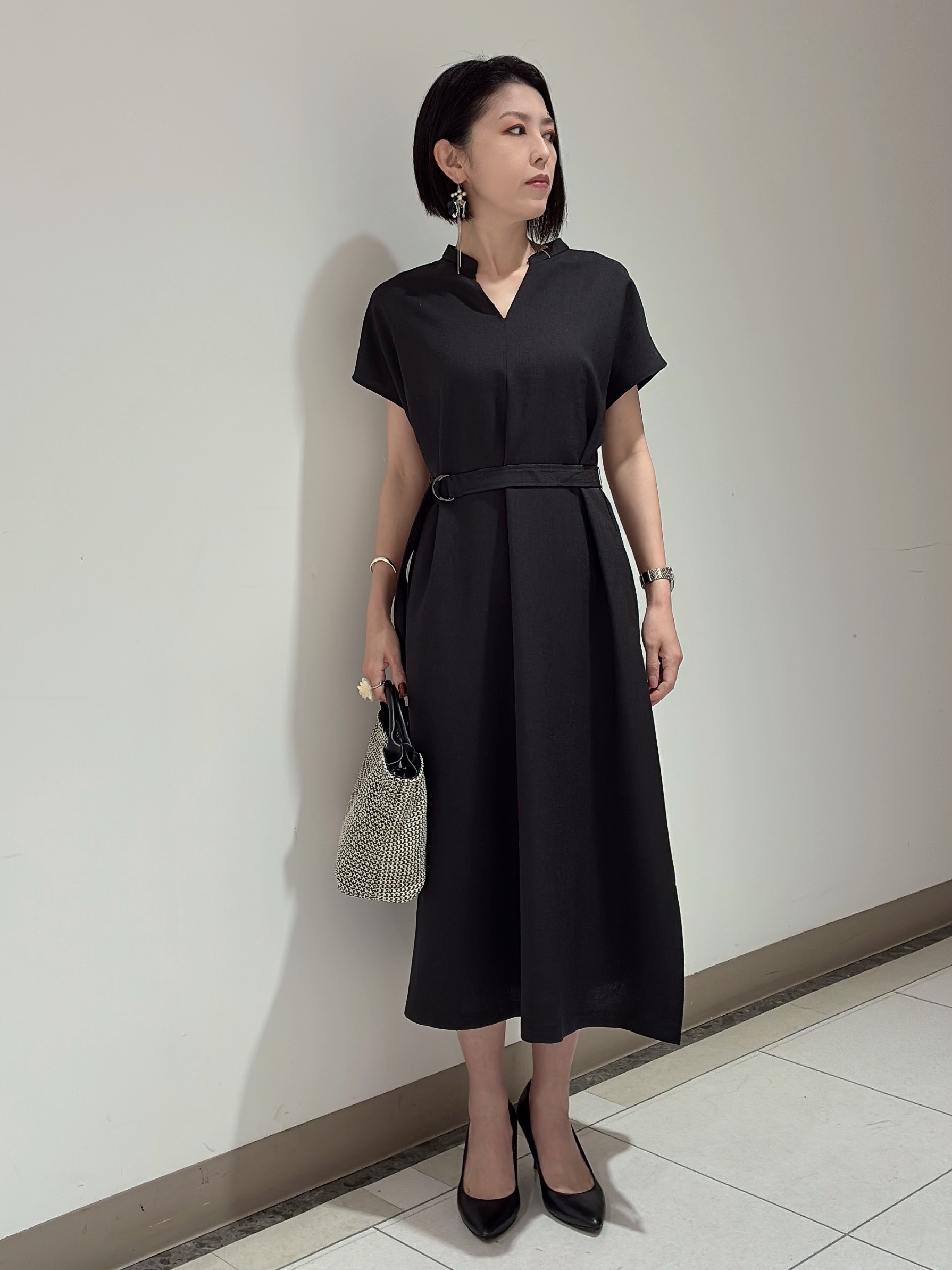 環さんの「UNTITLED｜【さらりと快適/セットアップ可/UV/接触冷感】スラブカラーレスジャケット」を使ったコーディネート