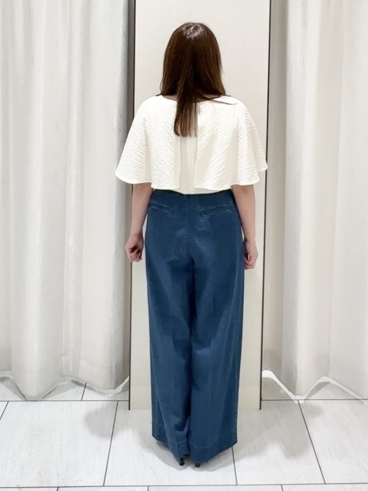 ʏᴜᴋɪᴋᴏさんの「UNTITLED｜【洗える/ストレッチ性/フェミニン】ケープデザインブラウス」を使ったコーディネート