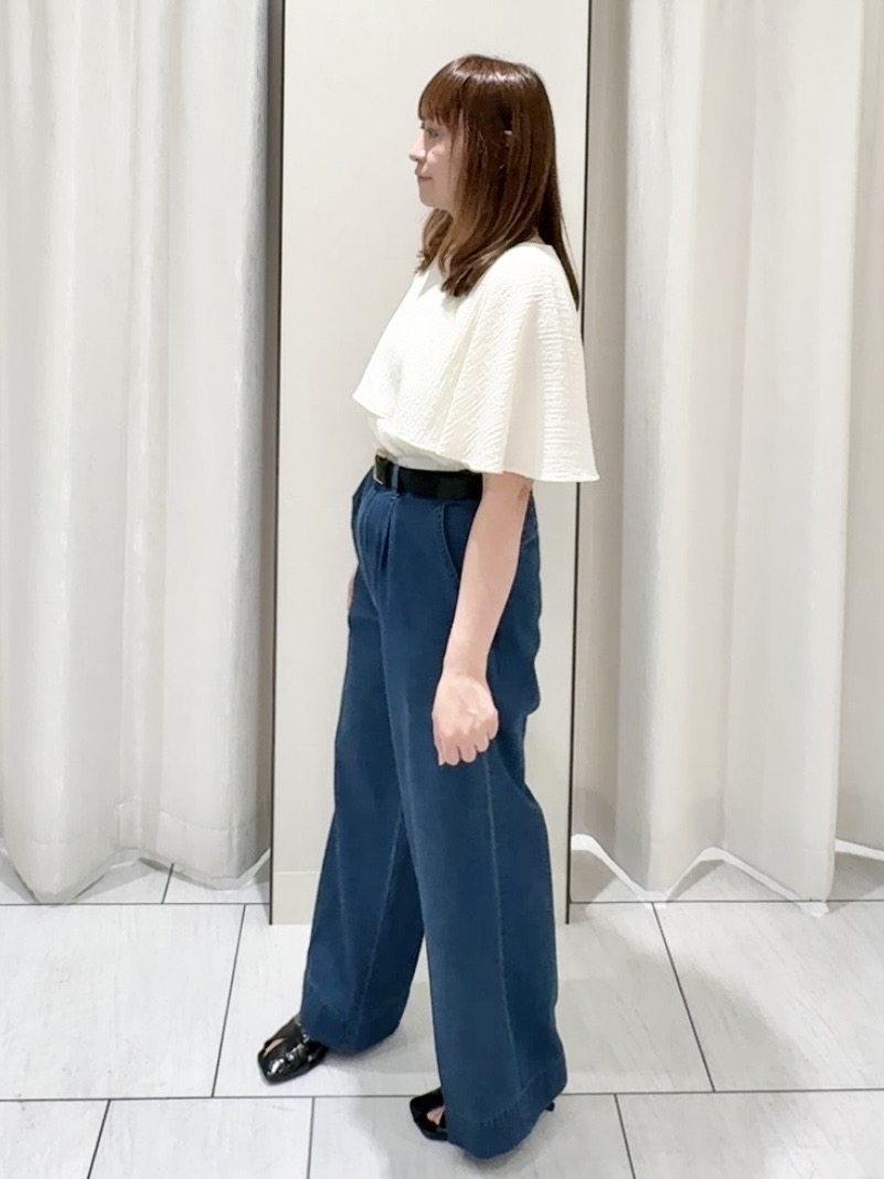 ʏᴜᴋɪᴋᴏさんの「UNTITLED｜【洗える/ストレッチ性/フェミニン】ケープデザインブラウス」を使ったコーディネート