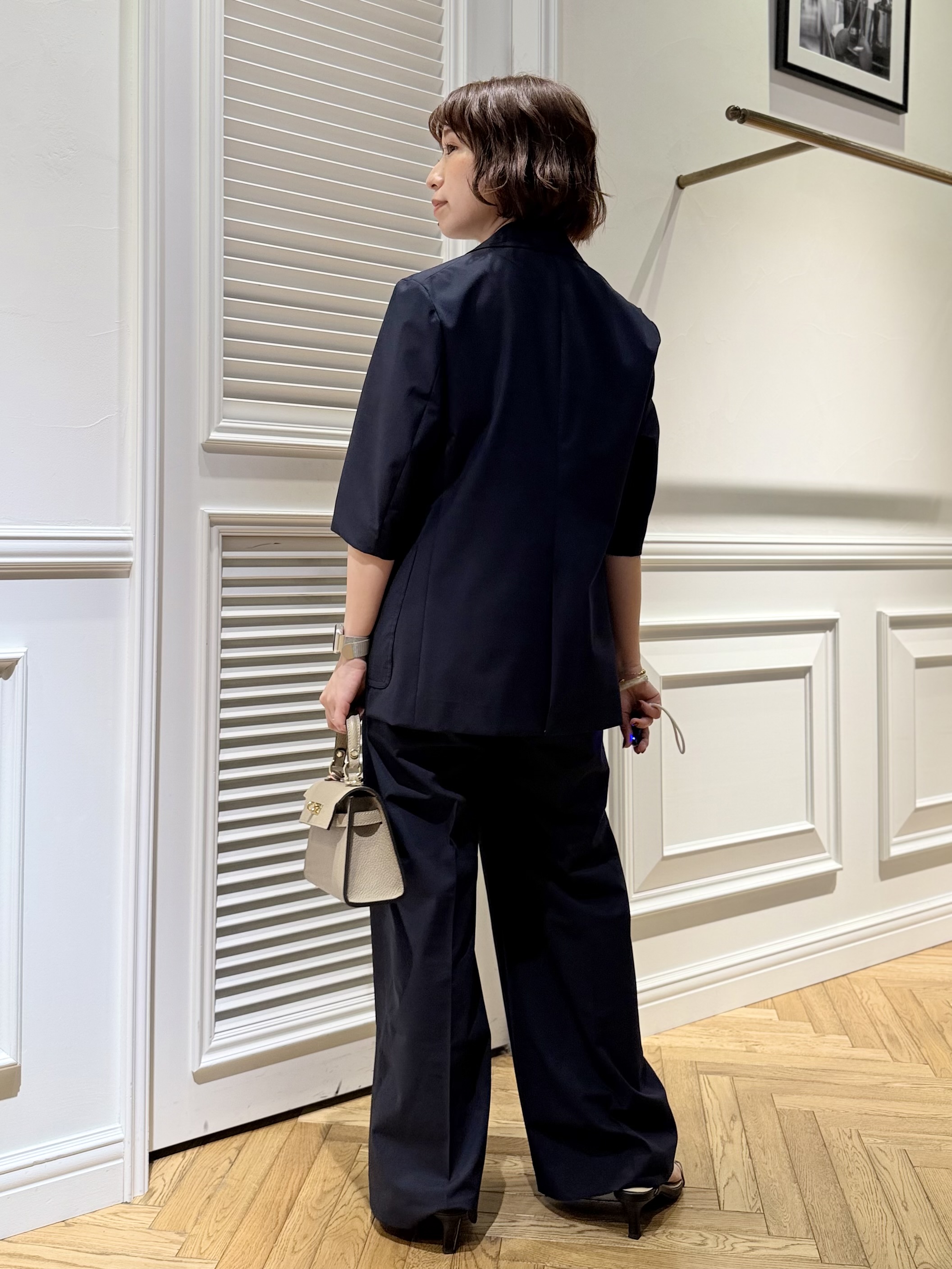 つじ まこさんの「DRESSTERIOR｜【接触冷感/セットアップ可】 2WAYストレッチスリークオータージャケット」を使ったコーディネート