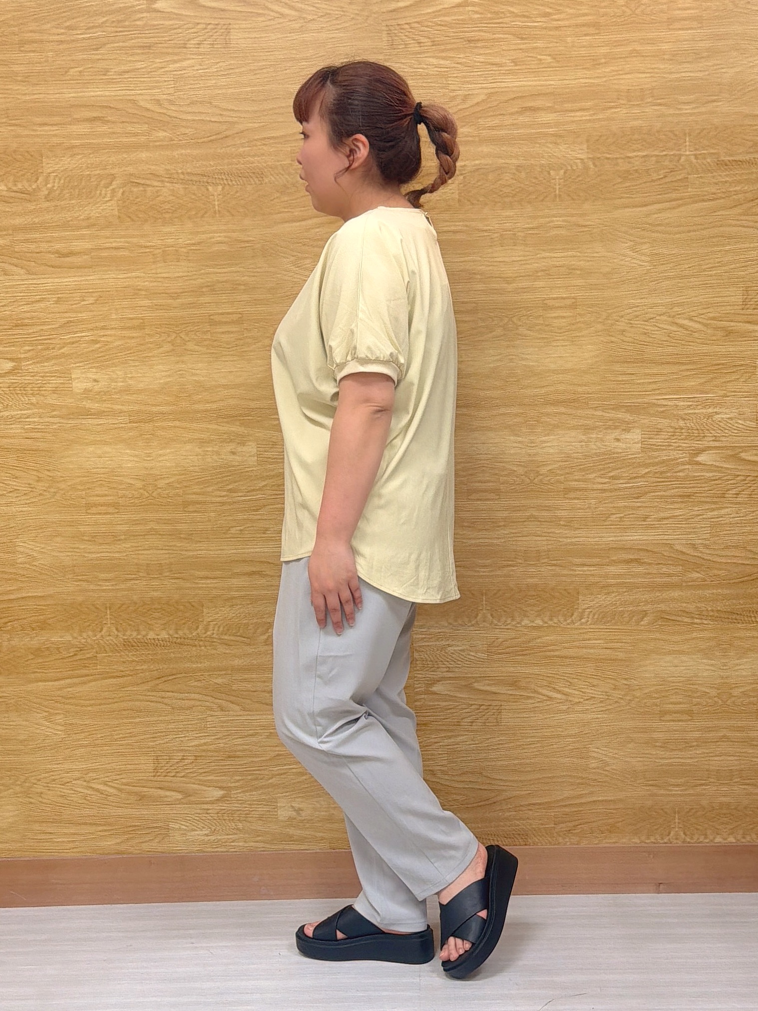 ぁむさんの「SHOO･LA･RUE｜【ひんやり/洗濯後しわになりにくい】インせず着られる さらっとタッチのドルマンブラウス」を使ったコーディネート