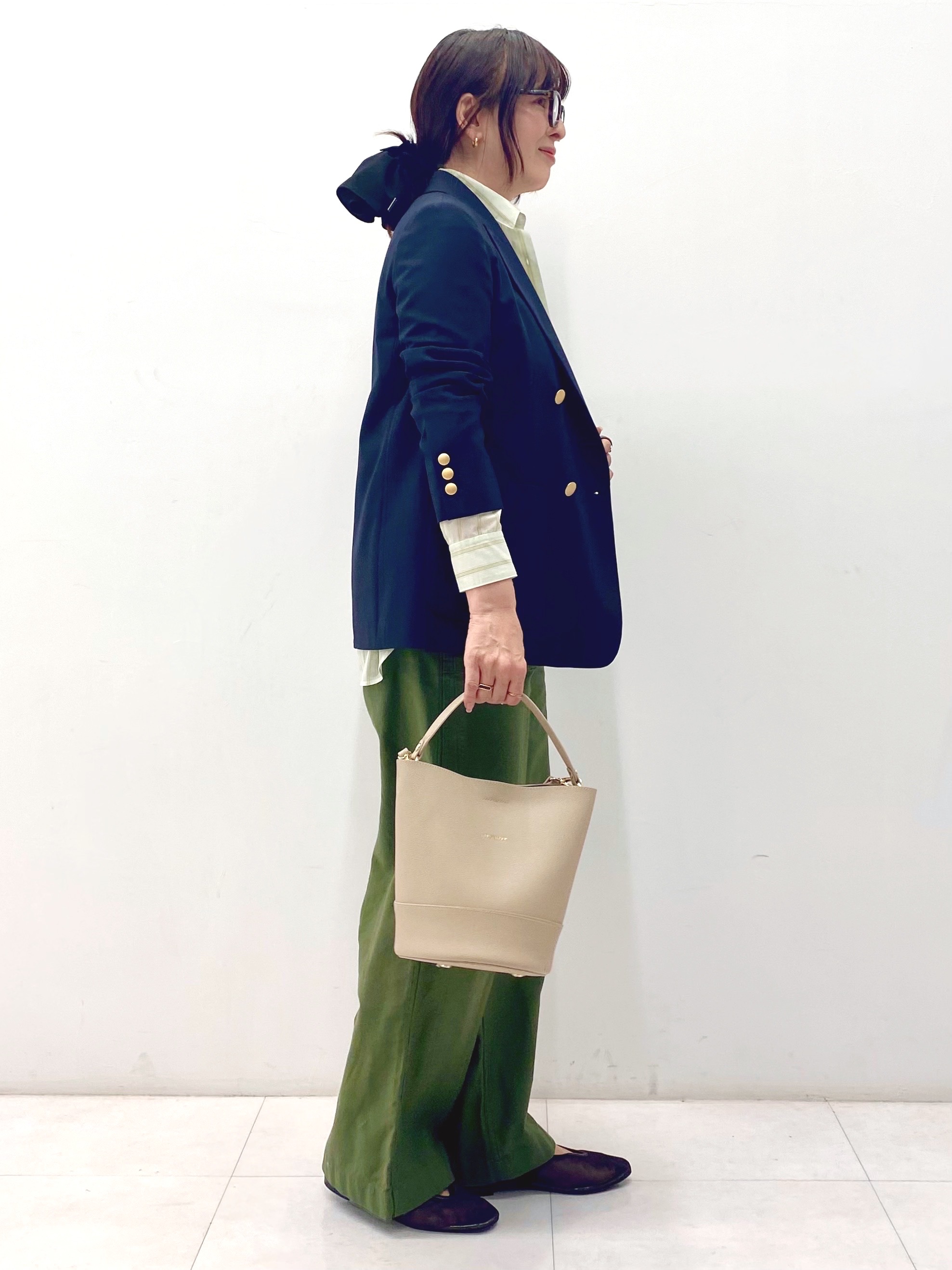 Sawaguchiさんの「DRESSTERIOR｜コンフォート ダブルブレザー」を使ったコーディネート