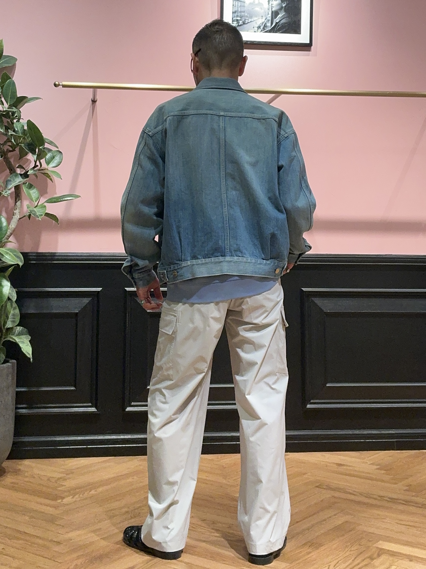 torigoeさんの「DRESSTERIOR｜◆GRAPHPAPER（グラフペーパー）SELVAGE DENIM JACKET｜デニムジャケット」を使ったコーディネート