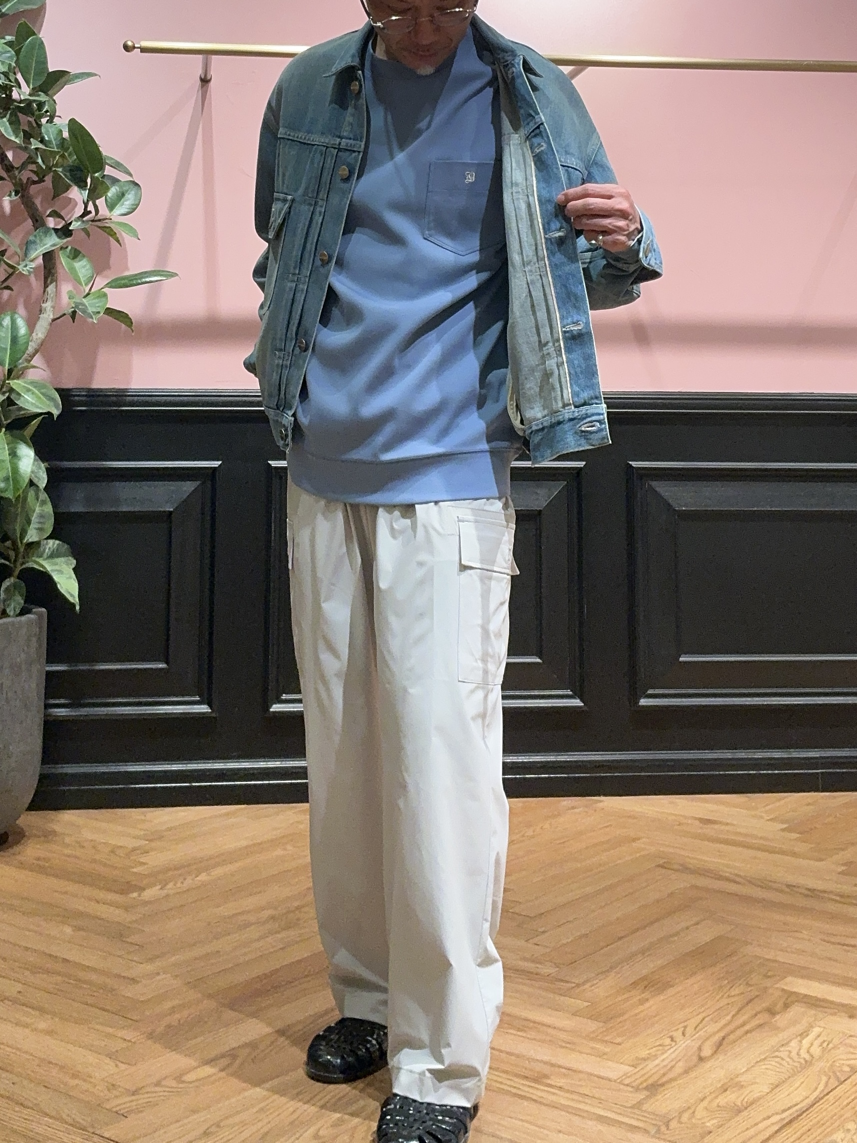 torigoeさんの「DRESSTERIOR｜◆GRAPHPAPER（グラフペーパー）SELVAGE DENIM JACKET｜デニムジャケット」を使ったコーディネート