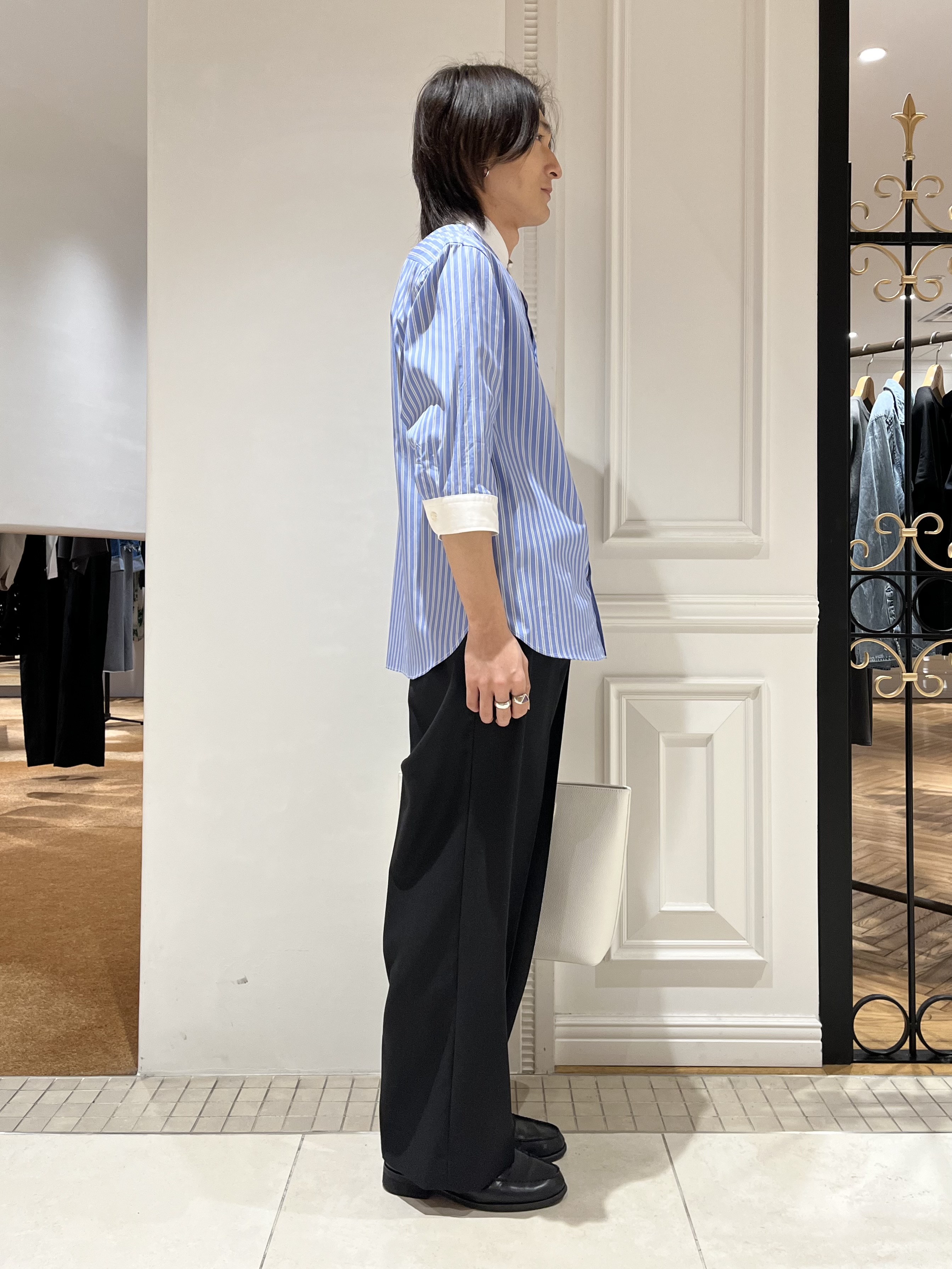 Watanabeさんの「DRESSTERIOR｜バンドカラー ストライプスリークォーターシャツ」を使ったコーディネート