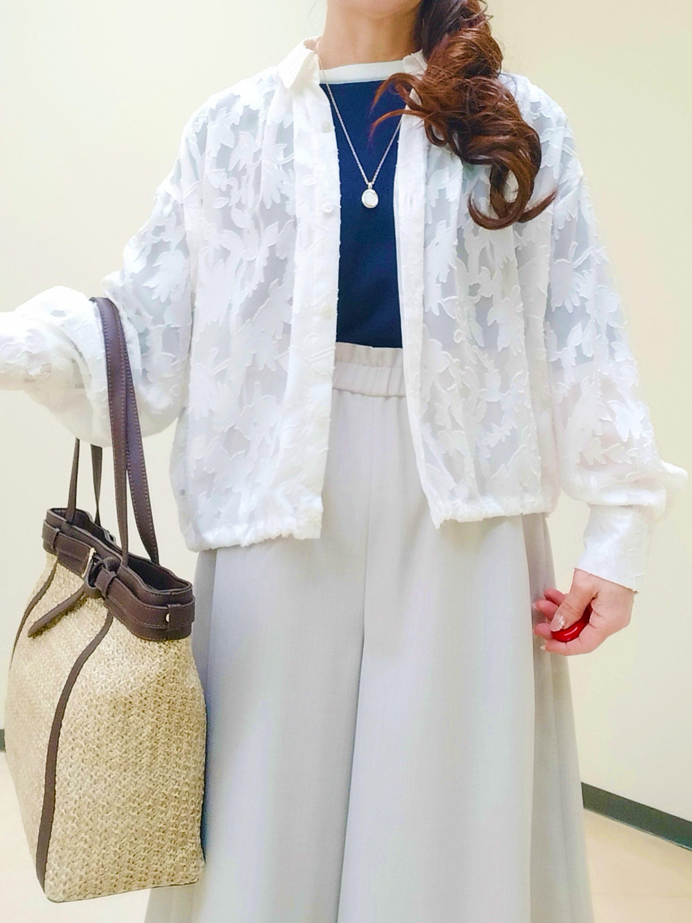 花さんの「Reflect｜【アンサンブル可】バイカラーカーディガン」を使ったコーディネート