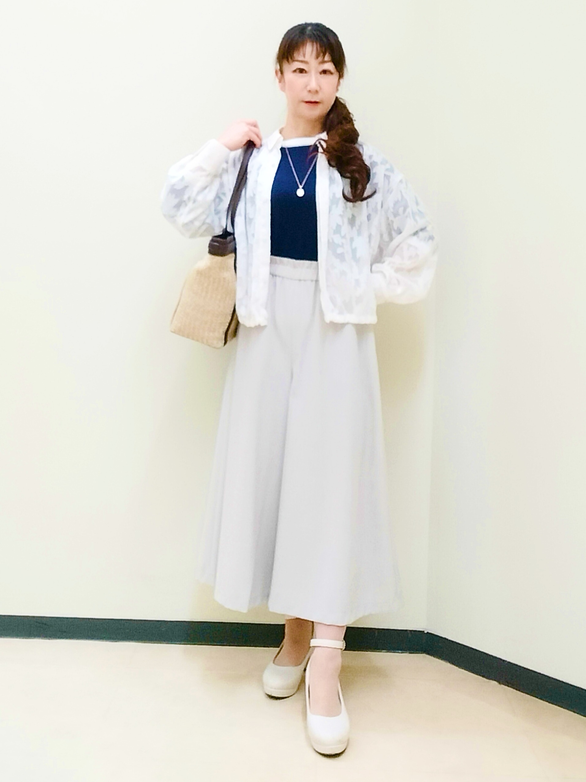花さんの「Reflect｜【アンサンブル可】バイカラーカーディガン」を使ったコーディネート