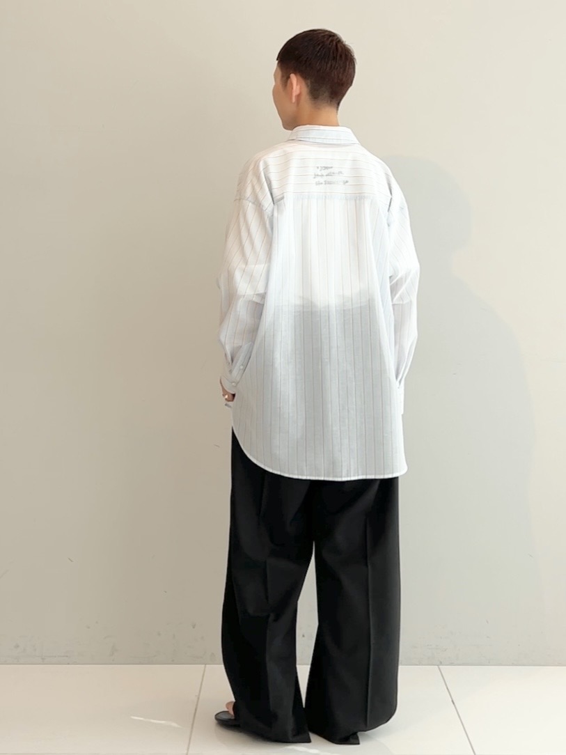 OCHIAIさんの「DRESSTERIOR｜シアー ストライプシャツ」を使ったコーディネート