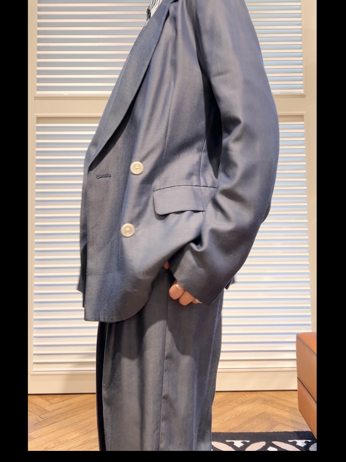 OCHIAIさんの「DRESSTERIOR｜【otonaMUSE5月号掲載/セットアップ可】テンセルデニムダブルジャケット」を使ったコーディネート