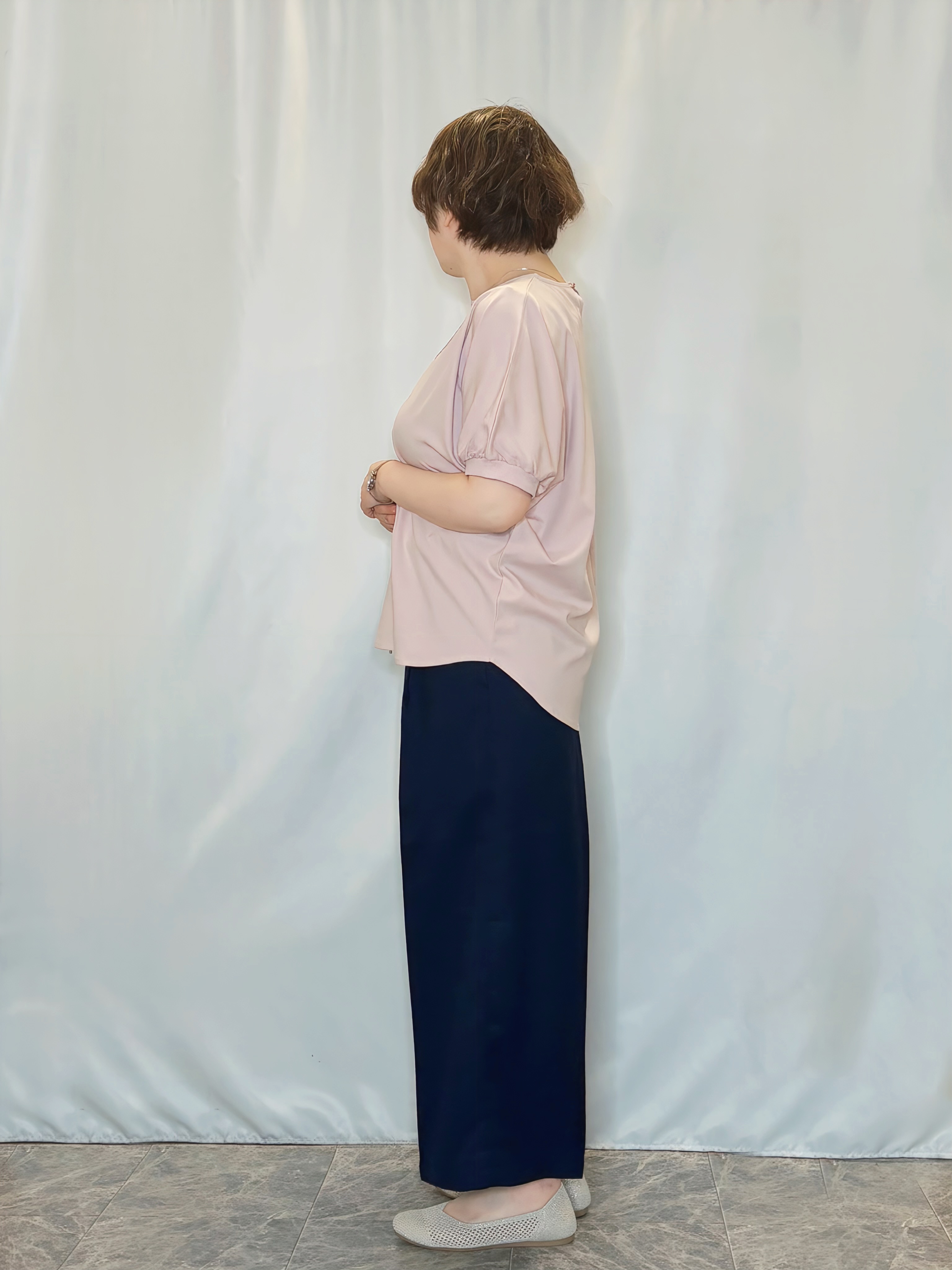 たみさんの「SHOO･LA･RUE｜【ひんやり/洗濯後しわになりにくい】インせず着られる さらっとタッチのドルマンブラウス」を使ったコーディネート