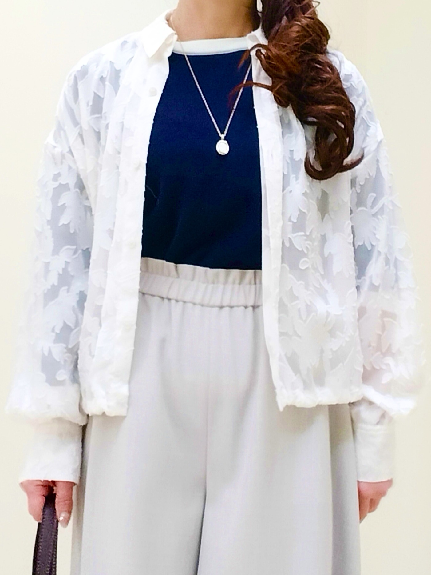 花さんの「Reflect｜【アンサンブル可】バイカラーカーディガン」を使ったコーディネート