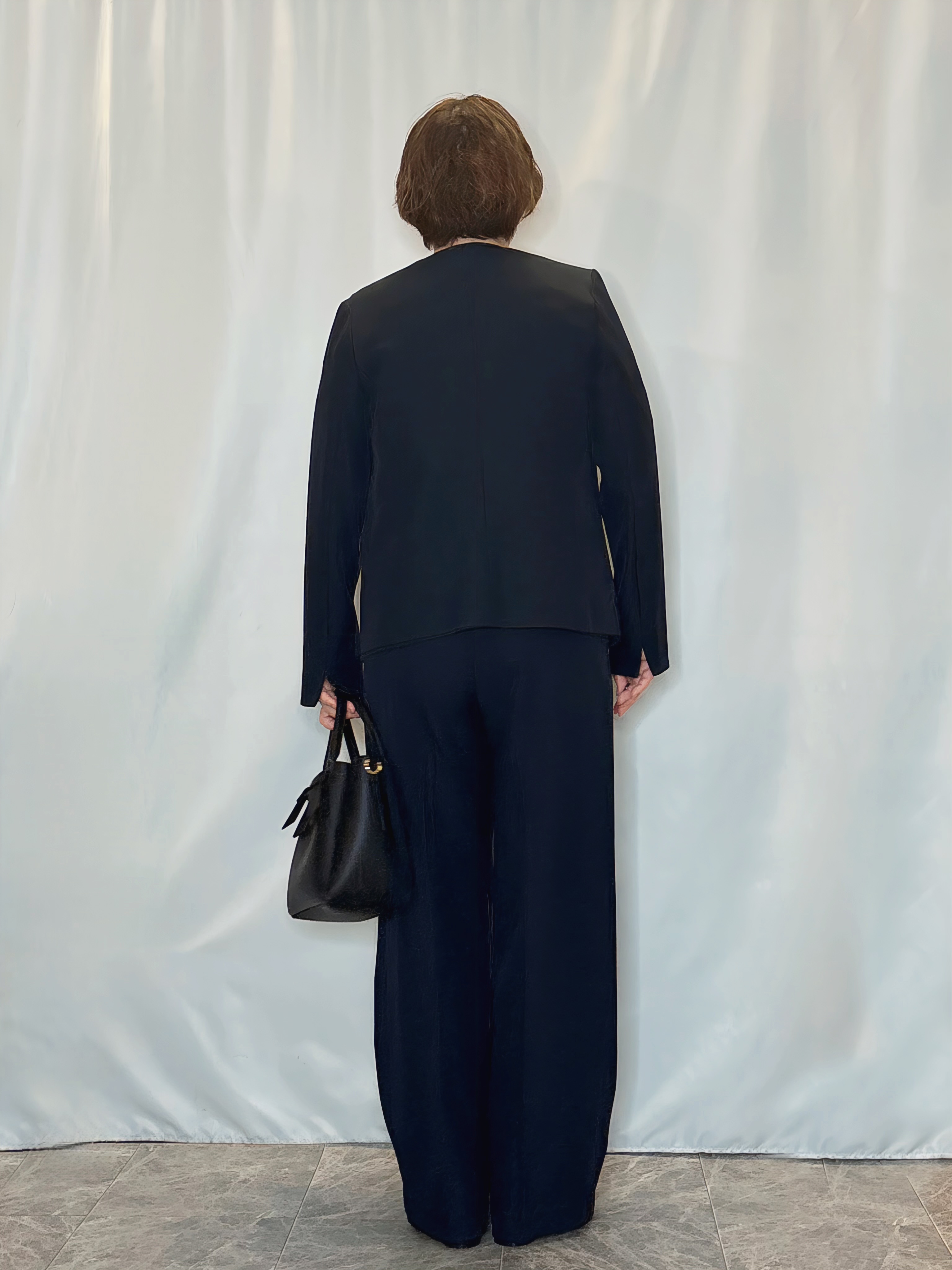 たみさんの「SHOO･LA･RUE｜【洗濯機可/UV/SS-3L】すっきり好印象 ノーカラージャケット」を使ったコーディネート