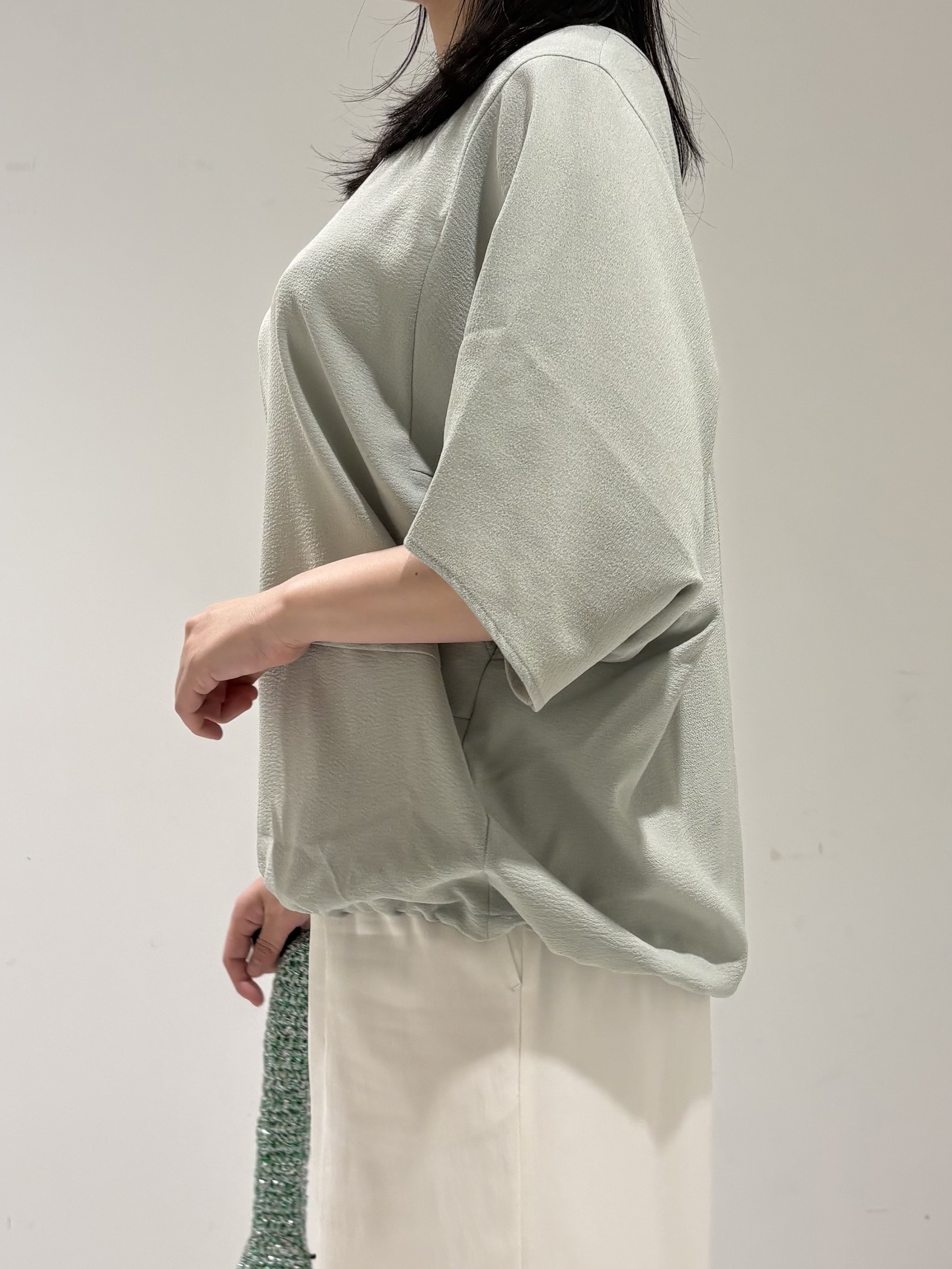 momokoさんの「INDIVI｜【洗える／2WAY／裾ドロスト付き】 ドルマンスリーブチュニックトップス」を使ったコーディネート