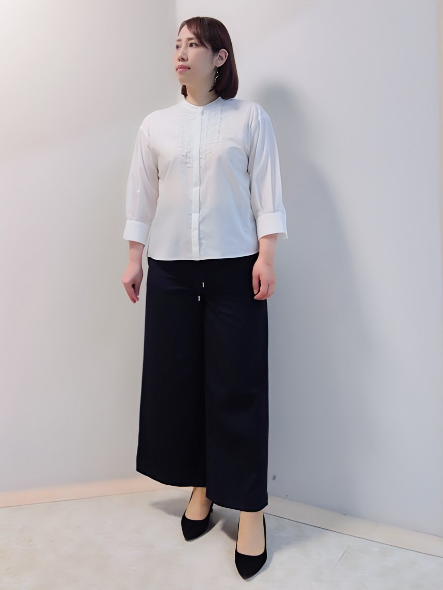 エリさんの「Reflect｜【単品使い◎】ペプラムベスト＋リラクシーパンツセット」を使ったコーディネート