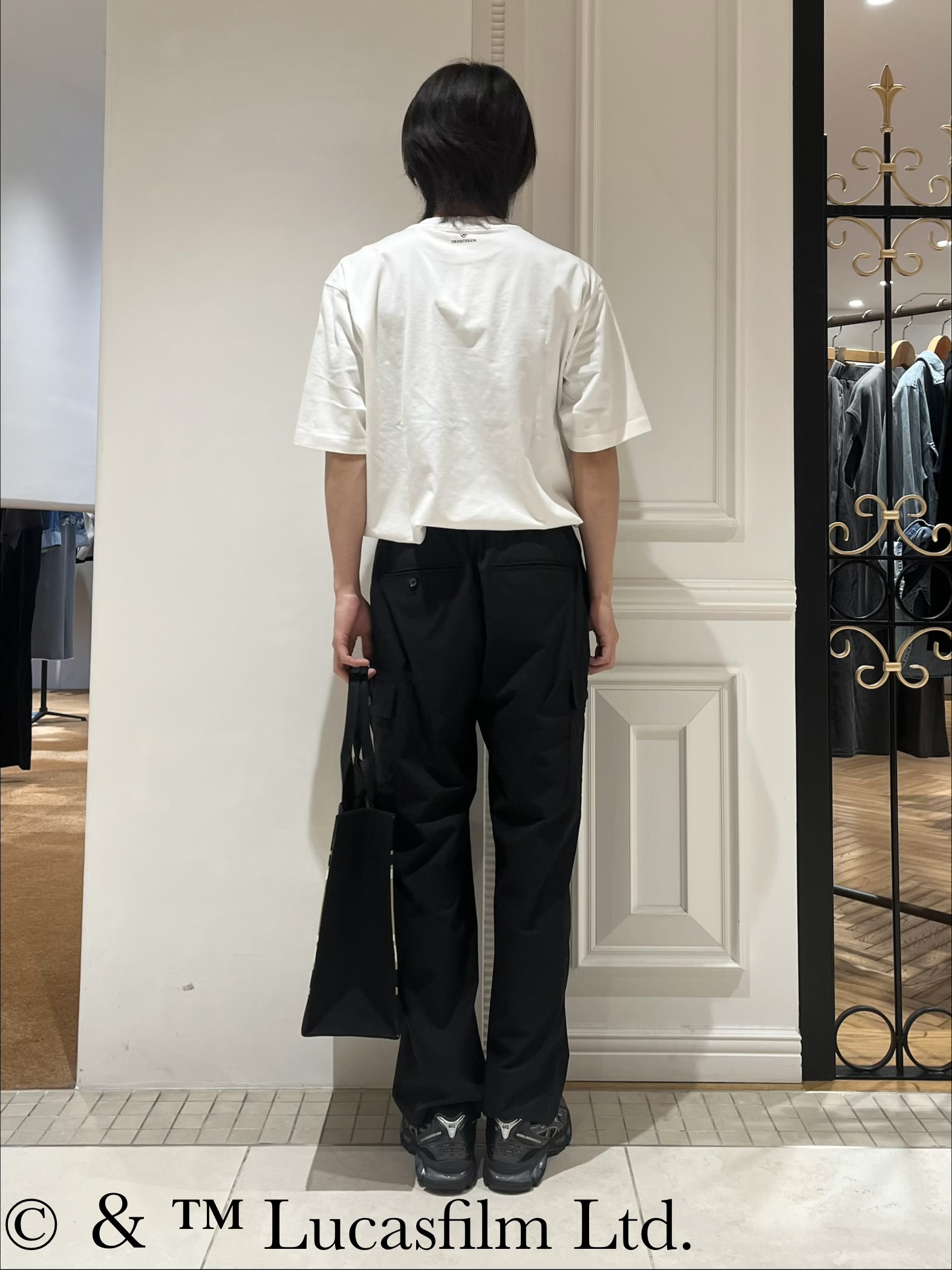 Watanabeさんの「DRESSTERIOR｜【接触冷感】STAR WARS ロゴTシャツ」を使ったコーディネート