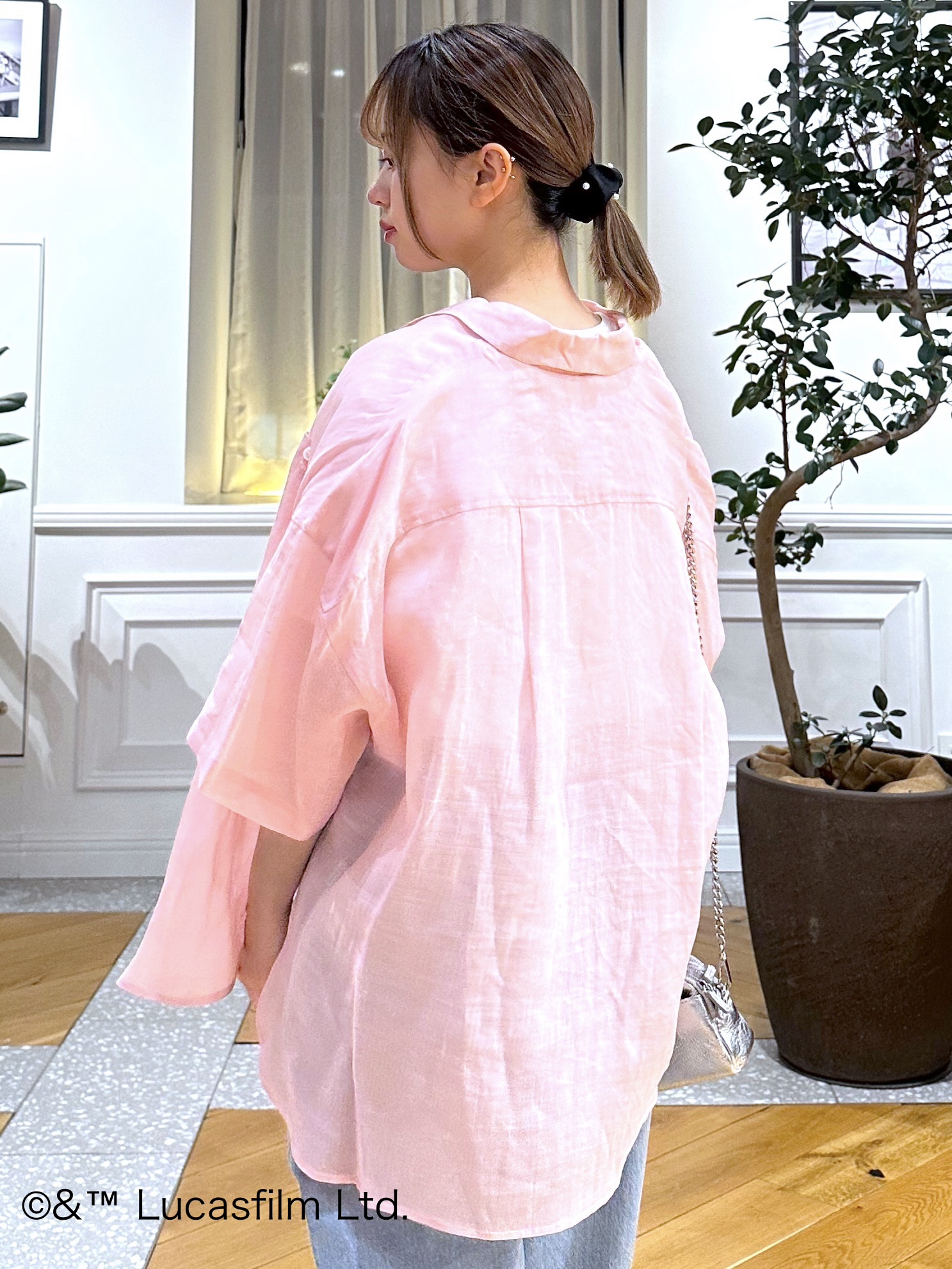なべこさんの「DRESSTERIOR｜ピュアラミー シャツ」を使ったコーディネート