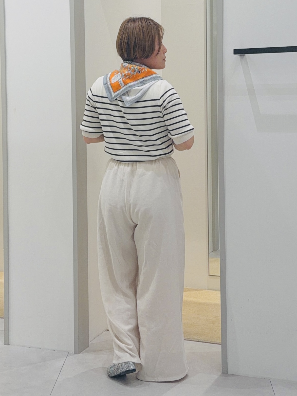 タナさんの「THE SHOP TK｜【S-XL/ひんやりタッチ】美しさ際立つ 6分袖ニット 洗濯機OK/UVケア/毛玉になりにくい」を使ったコーディネート