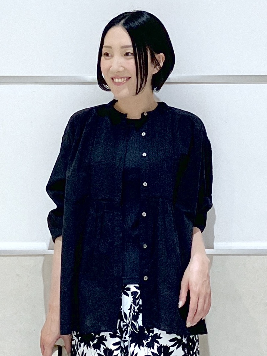 eriko さんの「Dessin｜【洗える】インドコットン刺繍ブラウス」を使ったコーディネート
