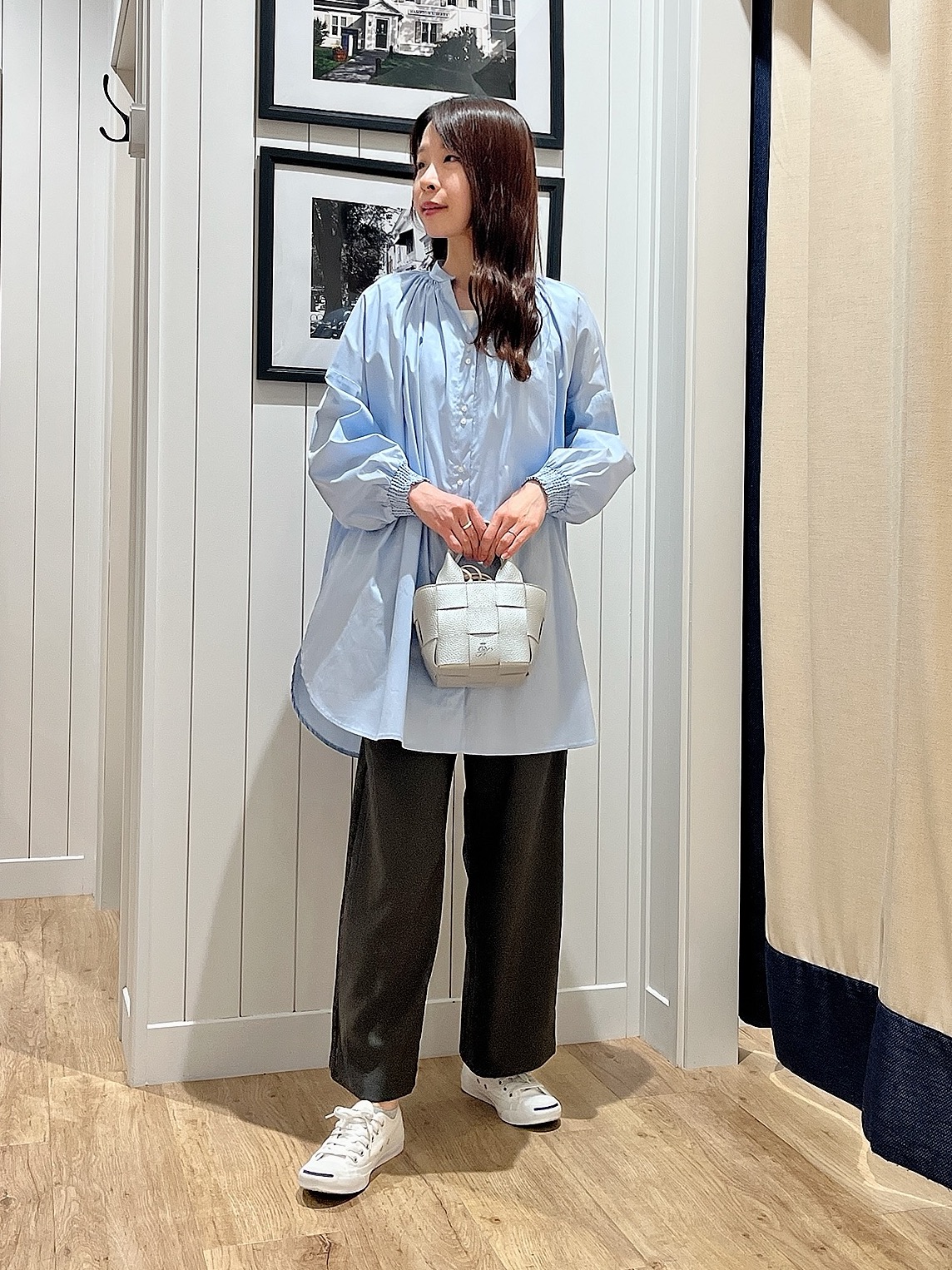 mihoさんの「Dessin｜【洗える】シャーリングネックチュニックシャツ」を使ったコーディネート
