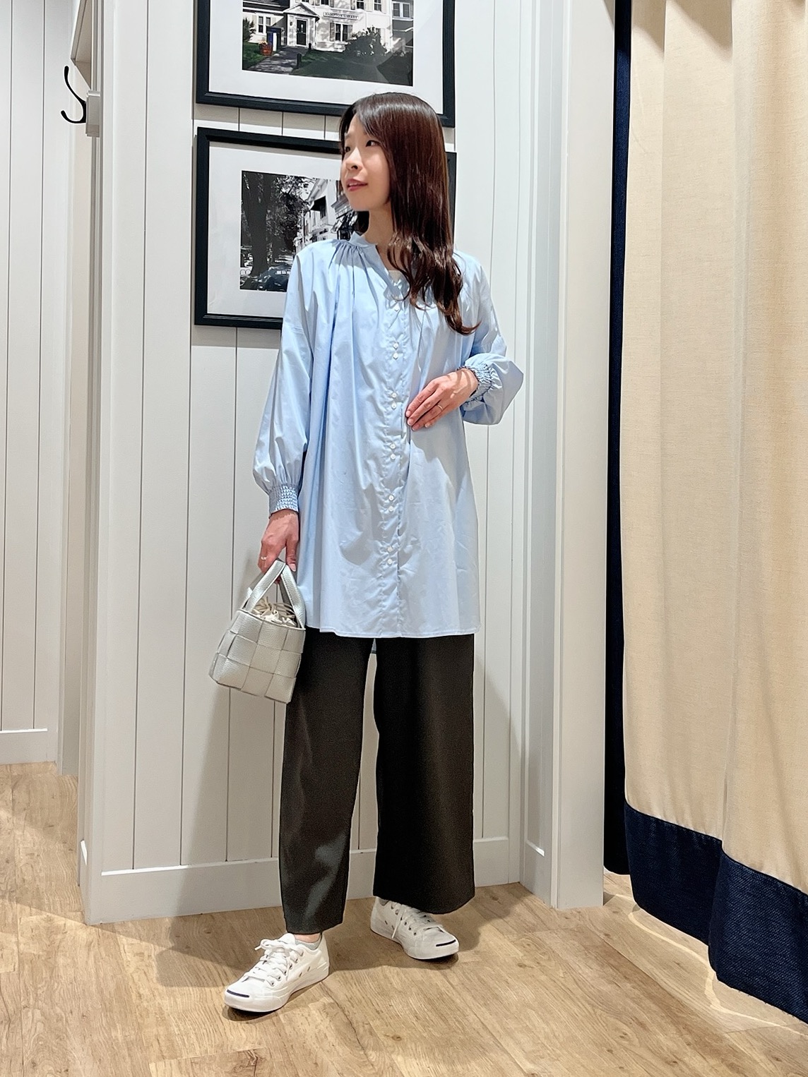 mihoさんの「Dessin｜【洗える】シャーリングネックチュニックシャツ」を使ったコーディネート