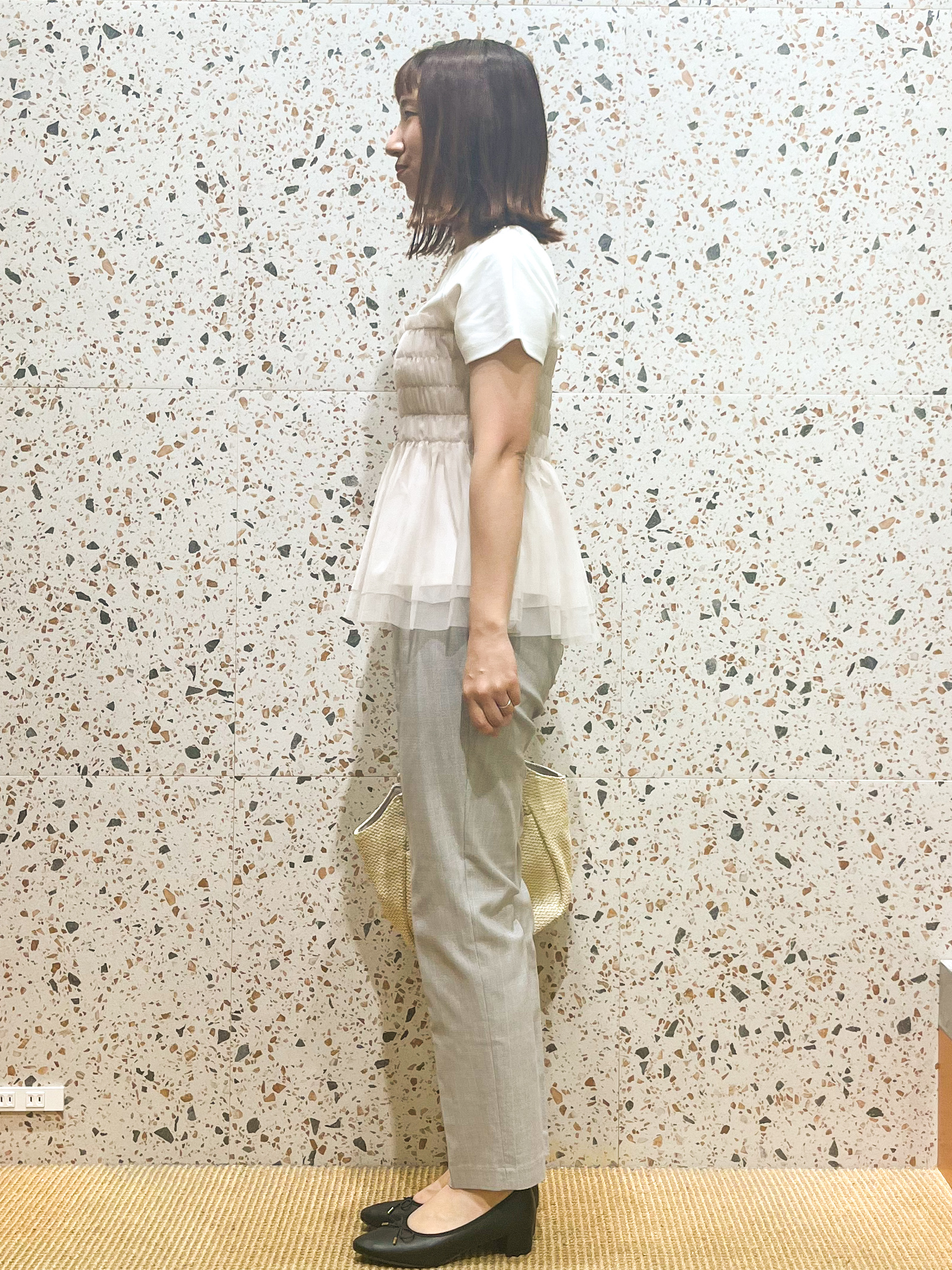 さくらさんの「OPAQUE.CLIP｜チュールペプラムトップス【洗濯機OK／接触冷感／UVケア】」を使ったコーディネート