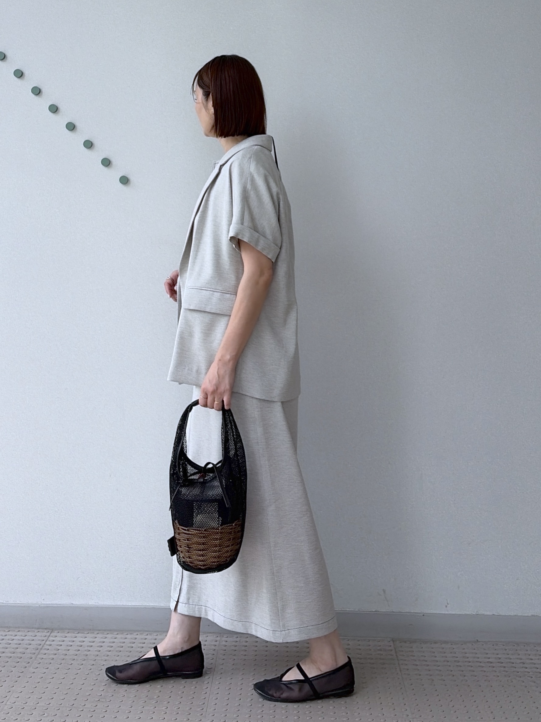 yoshikadoさんの「DRESSTERIOR｜【セットアップ可/UVカット/接触冷感/吸水速乾】ウォッシャブル リネンライクドルマンジャケット」を使ったコーディネート