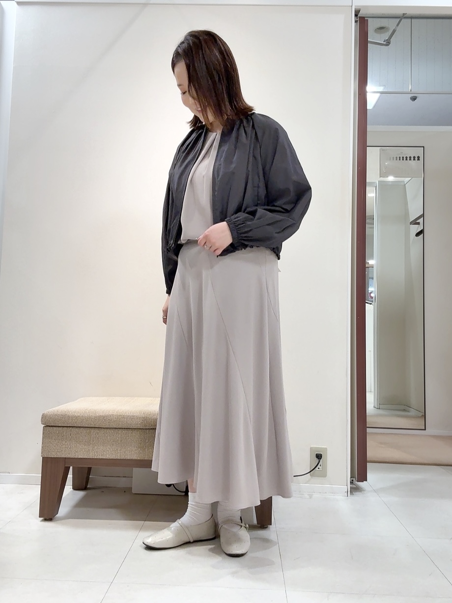 YUIさんの「UNTITLED｜【セットアップ可/はっ水】シャイニータイプライターブルゾン」を使ったコーディネート