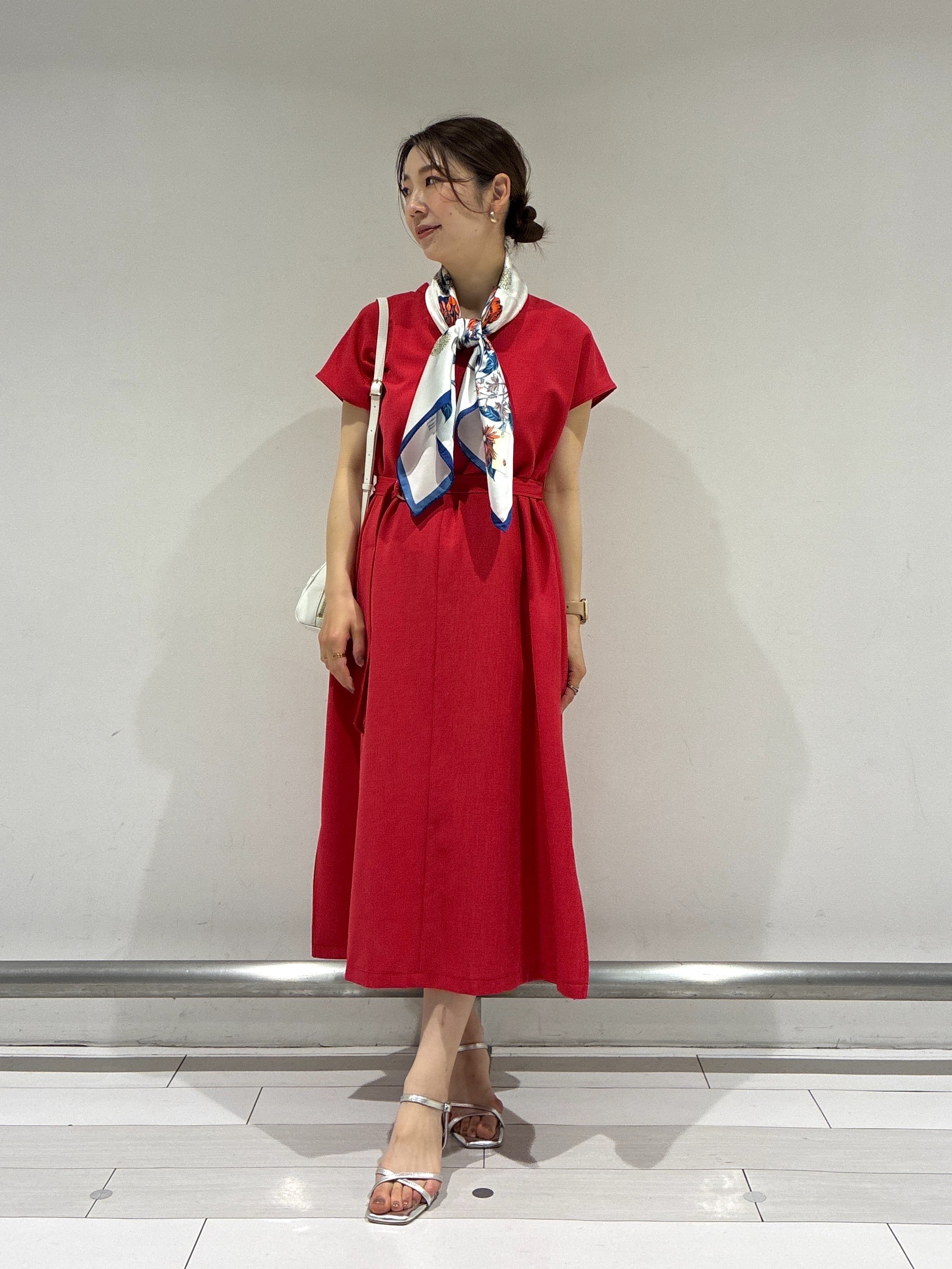 Rinさんの「UNTITLED｜【UV/接触冷感/遮熱/通気性】スラブバンドカラーワンピース」を使ったコーディネート