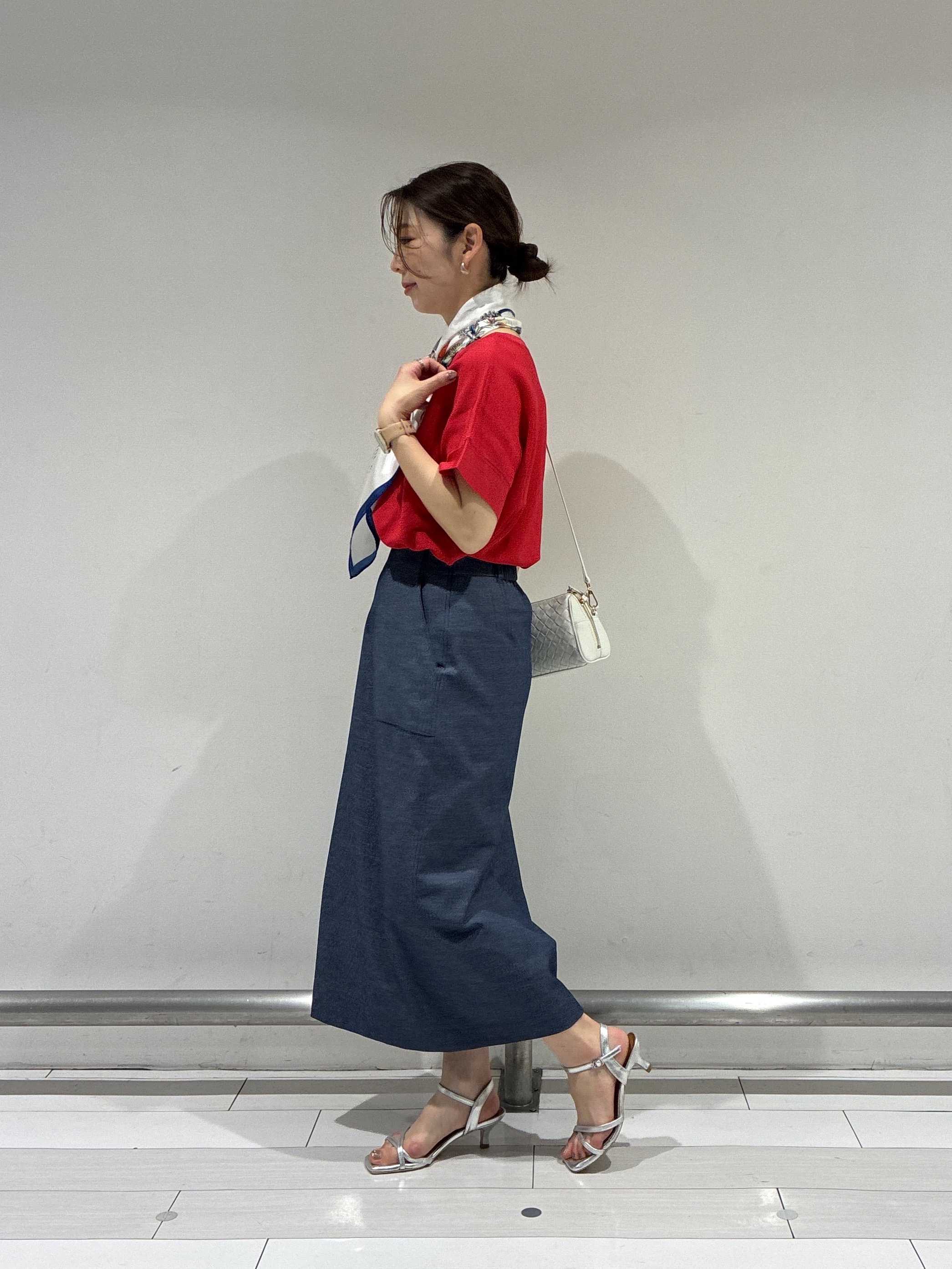 Rinさんの「UNTITLED｜【11色展開/体型カバー】前後2WAYフレンチスリーブニット」を使ったコーディネート