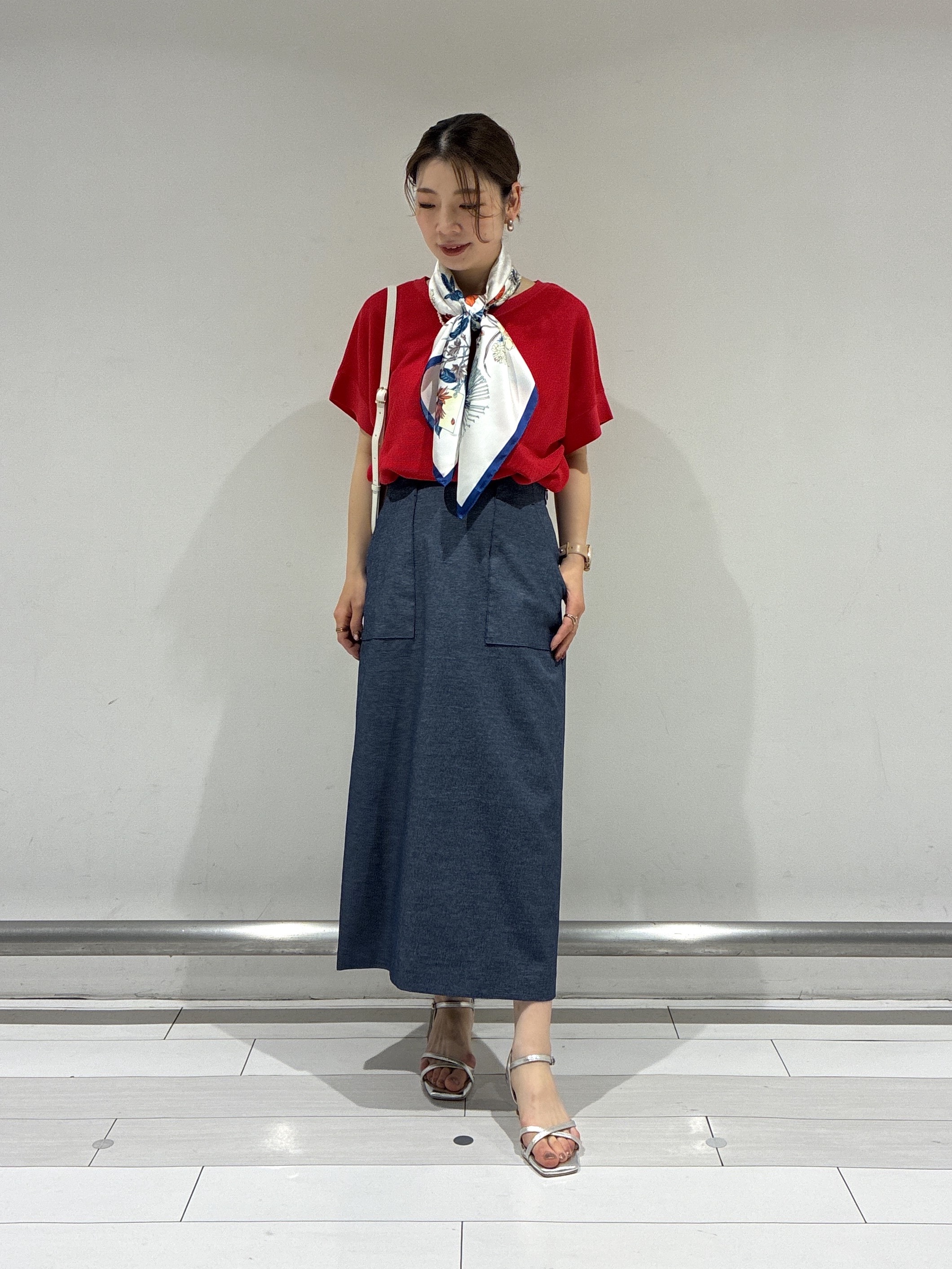 Rinさんの「UNTITLED｜【11色展開/体型カバー】前後2WAYフレンチスリーブニット」を使ったコーディネート