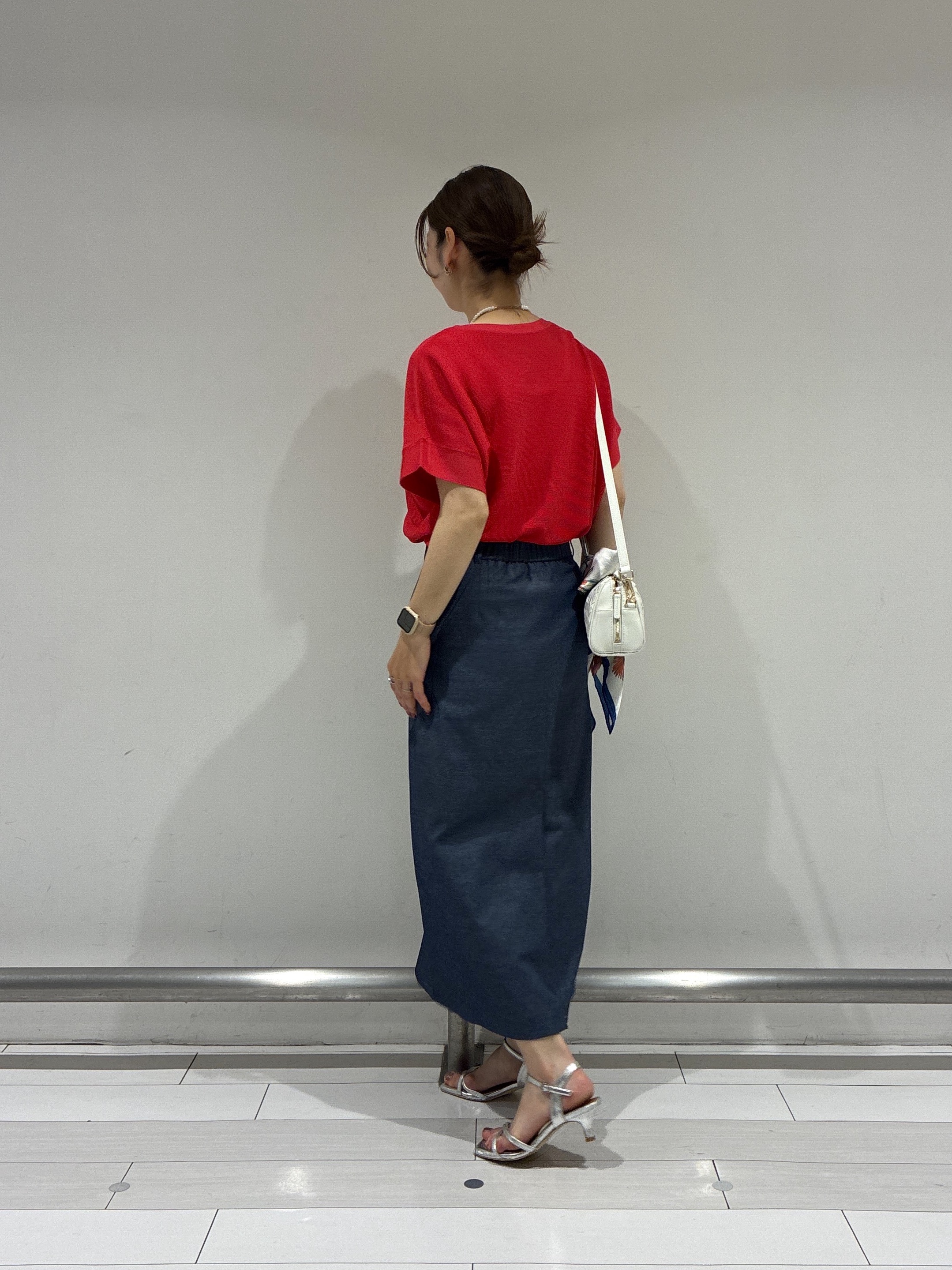 Rinさんの「UNTITLED｜【11色展開/体型カバー】前後2WAYフレンチスリーブニット」を使ったコーディネート