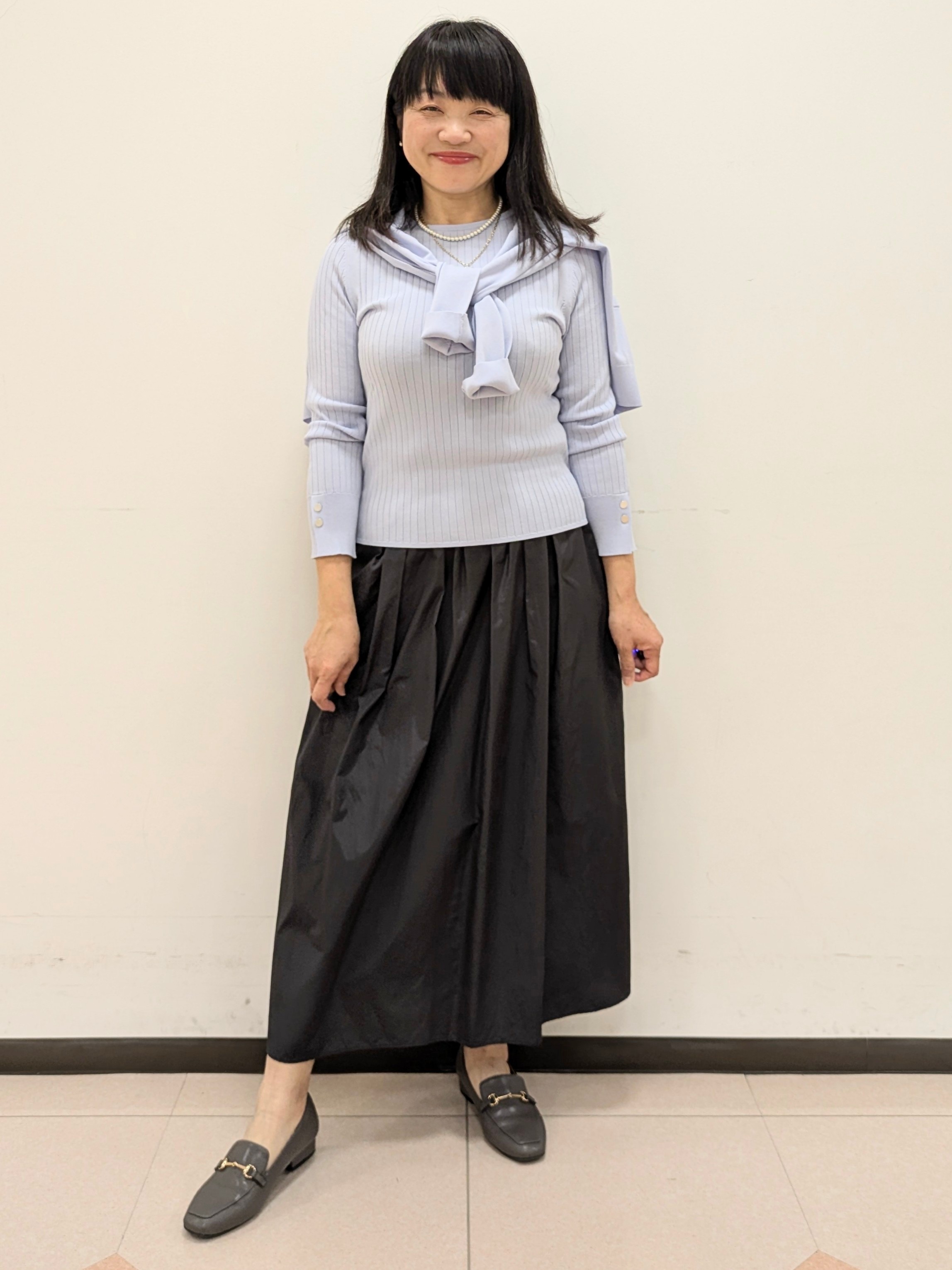 ともさんの「UNTITLED｜【アンサンブル可/洗える】クルーネックニットカーディガン」を使ったコーディネート
