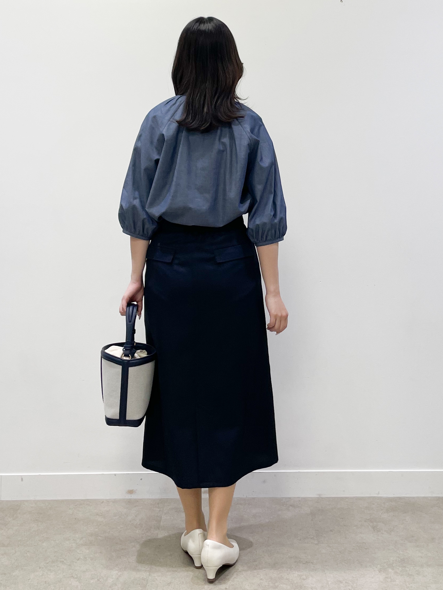 yukariさんの「Reflect｜フロントボタンデザインブラウス」を使ったコーディネート