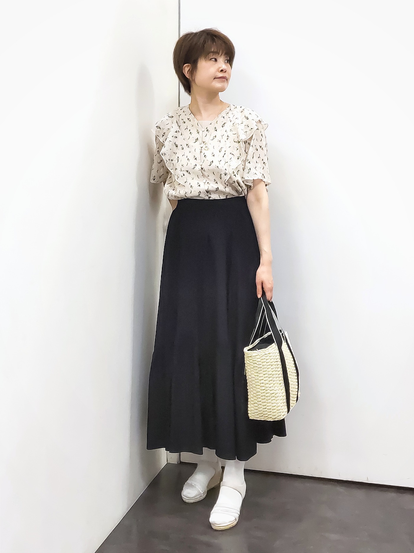 やまちゃんさんの「grove｜高評価！【接触冷感／UVカットetc】ベーシックショートカーディガン」を使ったコーディネート