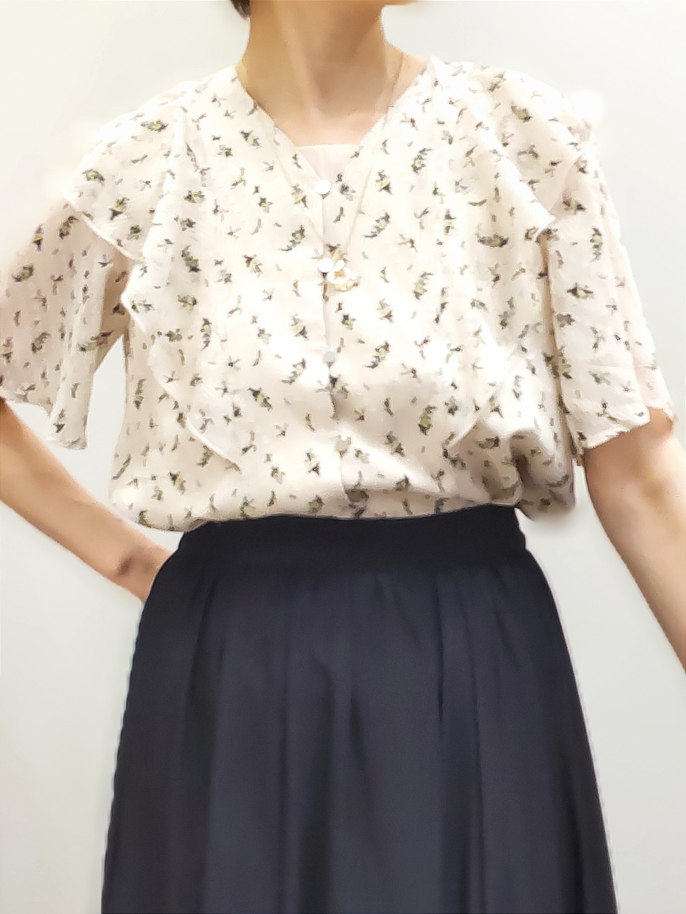 やまちゃんさんの「grove｜高評価！【接触冷感／UVカットetc】ベーシックショートカーディガン」を使ったコーディネート