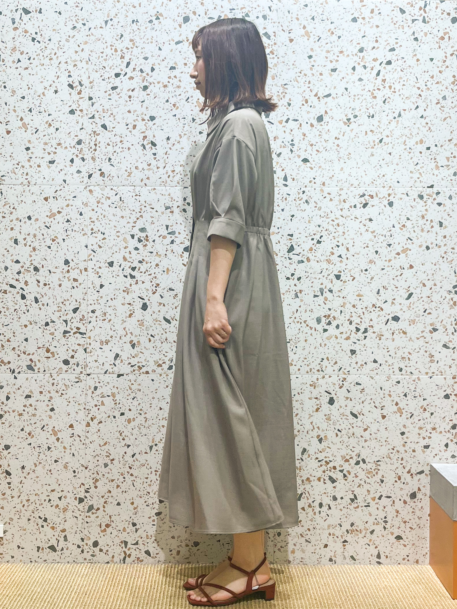 さくらさんの「OPAQUE.CLIP｜ウエストタック フレアワンピース【洗濯機OK／イージーアイロン】」を使ったコーディネート