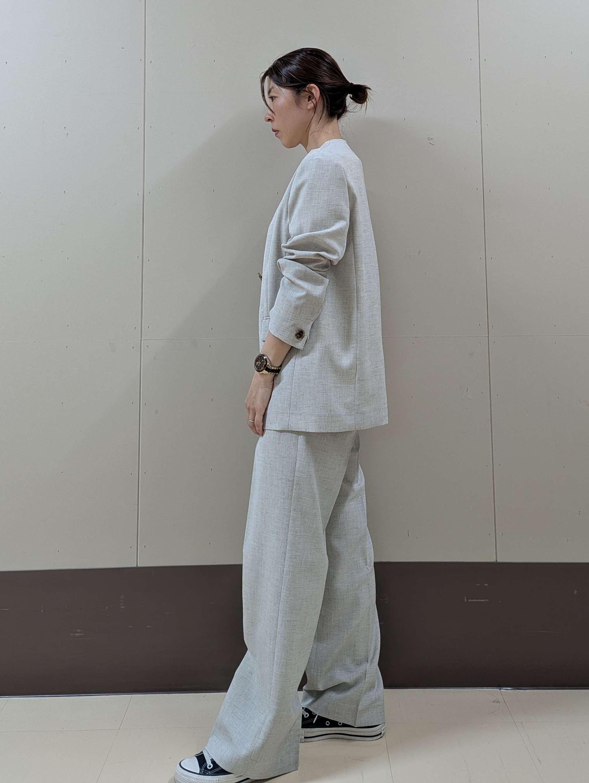 sachiさんの「UNTITLED｜【さらりと快適/セットアップ可/UV/接触冷感】スラブカラーレスジャケット」を使ったコーディネート