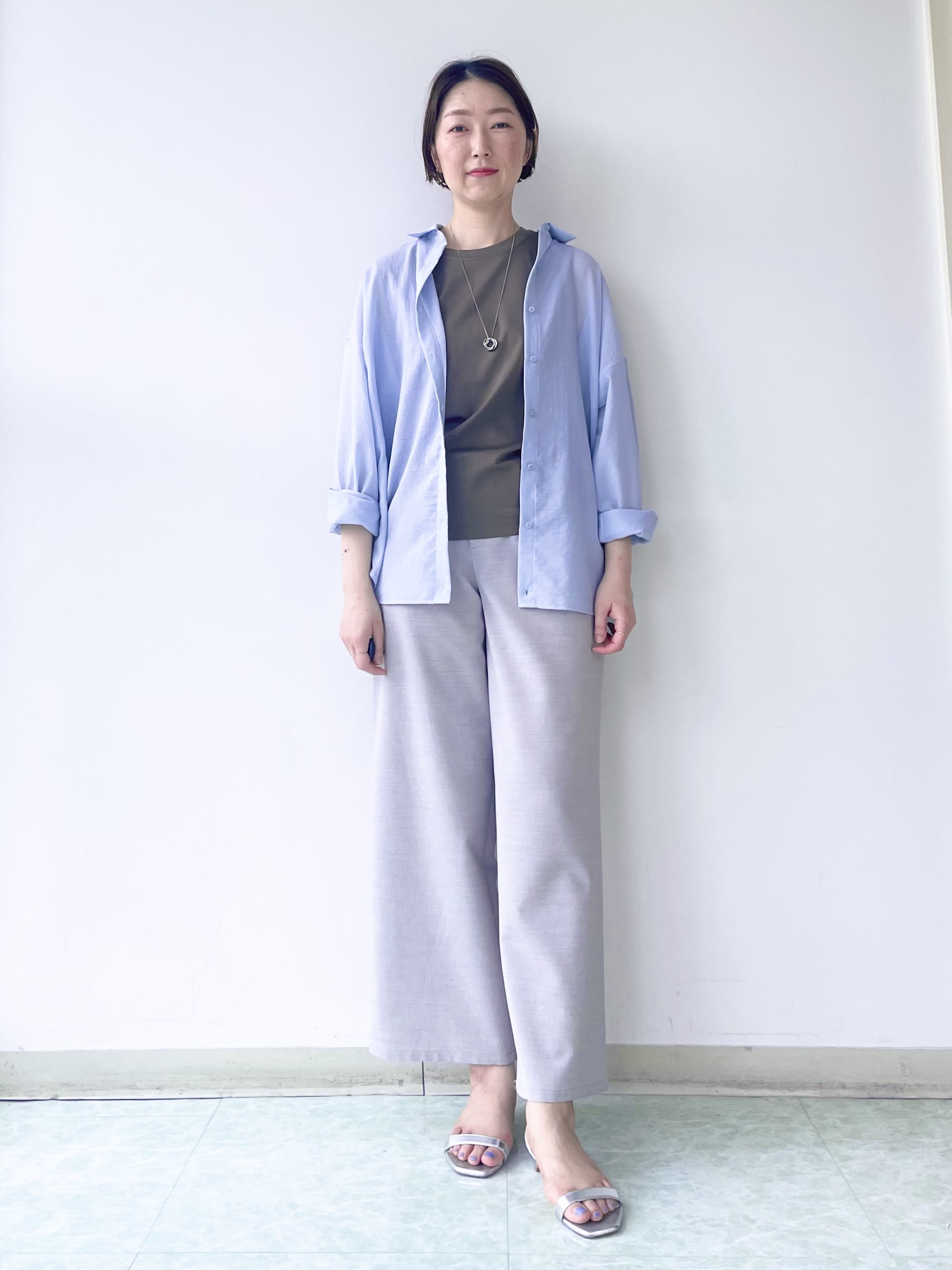 aliceさんの「UNTITLED｜【2WAY/マシンウォッシャブル】カシュクールデザインシャツ」を使ったコーディネート