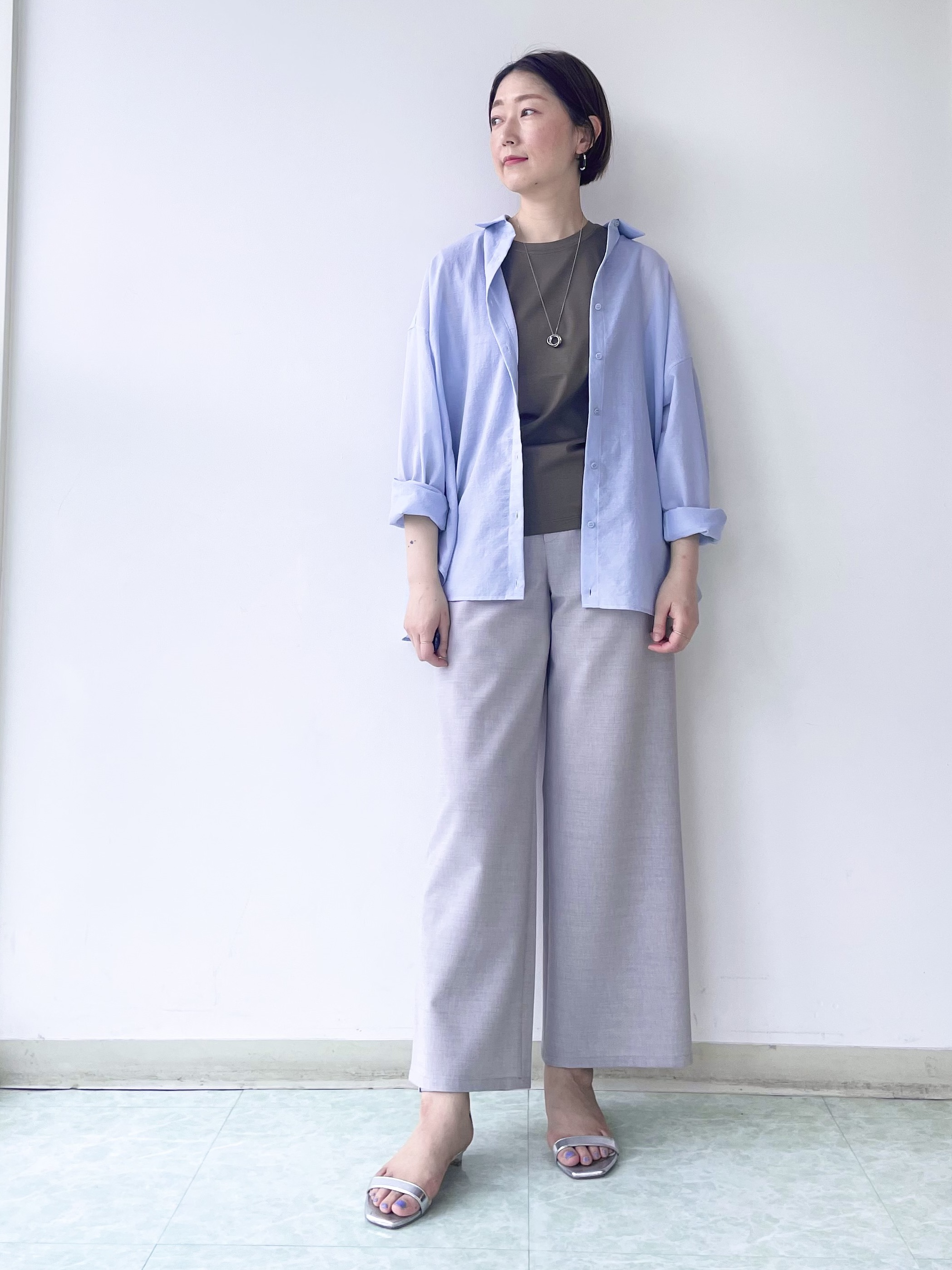 aliceさんの「UNTITLED｜【2WAY/マシンウォッシャブル】カシュクールデザインシャツ」を使ったコーディネート